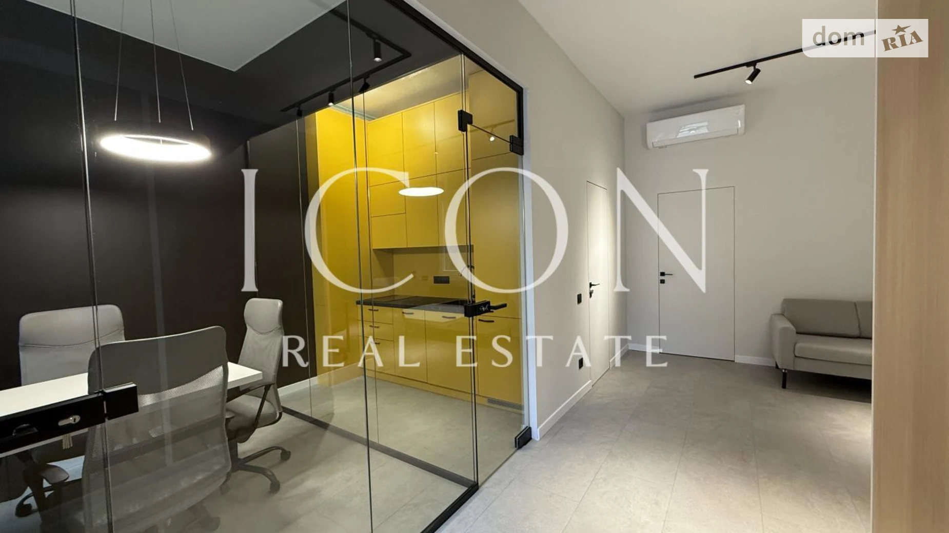 Сдается в аренду офис 82 кв. м в бизнес-центре, цена: 3600 $ - фото 2