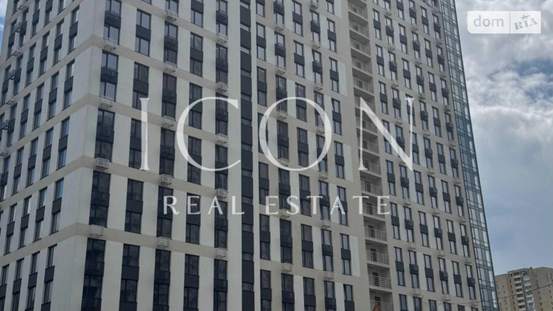 Продається 2-кімнатна квартира 79.5 кв. м у Києві, вул. Князя Романа Мстиславича(Генерала Жмаченка), 26 - фото 2