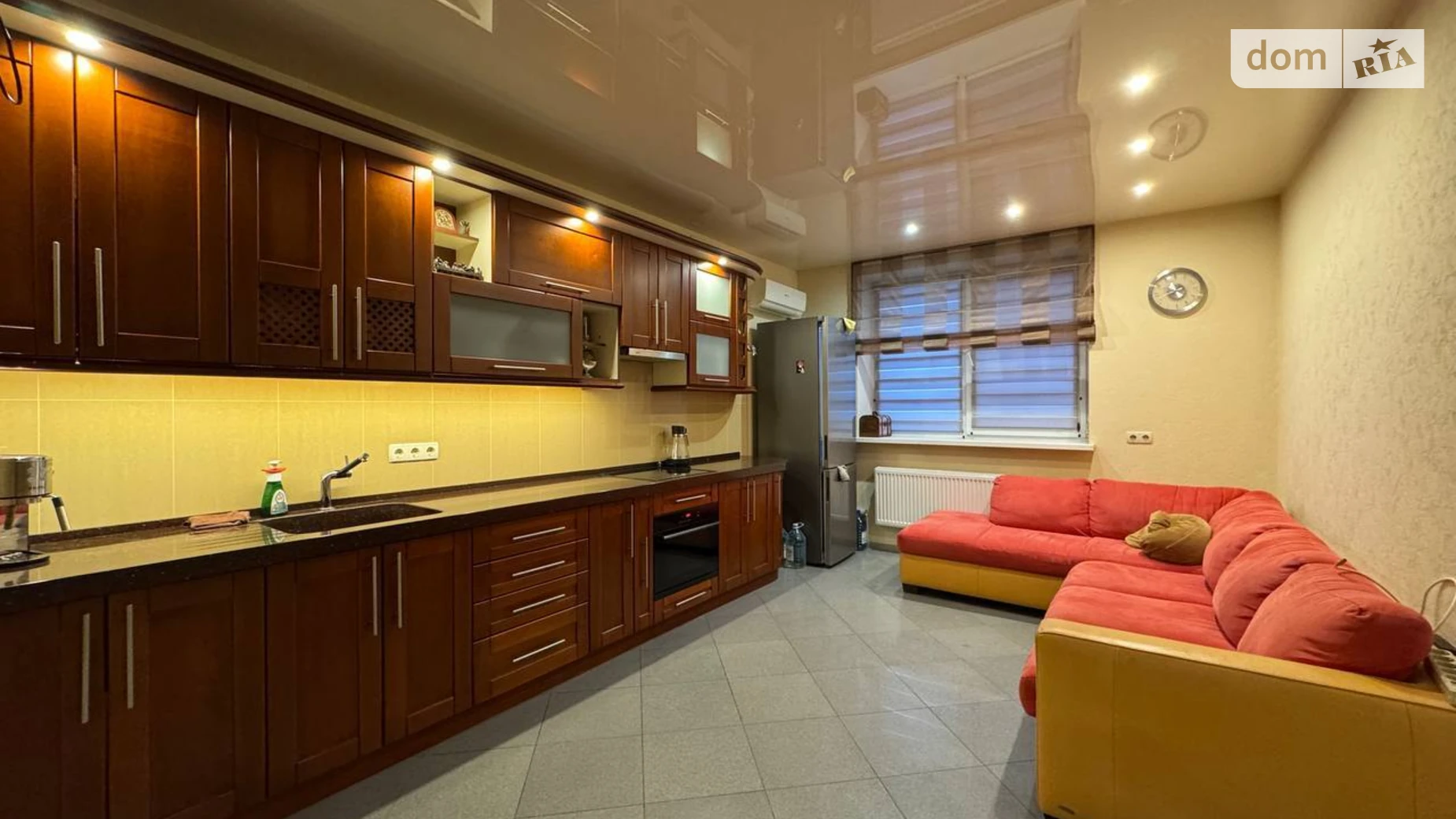 Продается 2-комнатная квартира 74 кв. м в Харькове, ул. Клочковская, 191А - фото 2