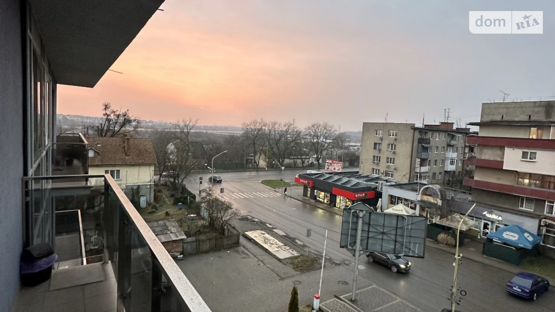 Здається в оренду 1-кімнатна квартира 45 кв. м у Ужгороді, вул. Миколи Амосова(Грибоєдова), 2 - фото 2