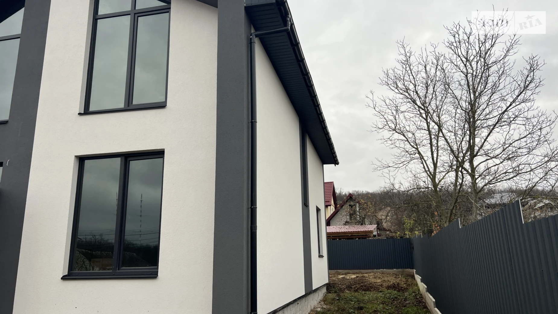 Продается дом на 2 этажа 125 кв. м с подвалом, цена: 120000 $ - фото 4