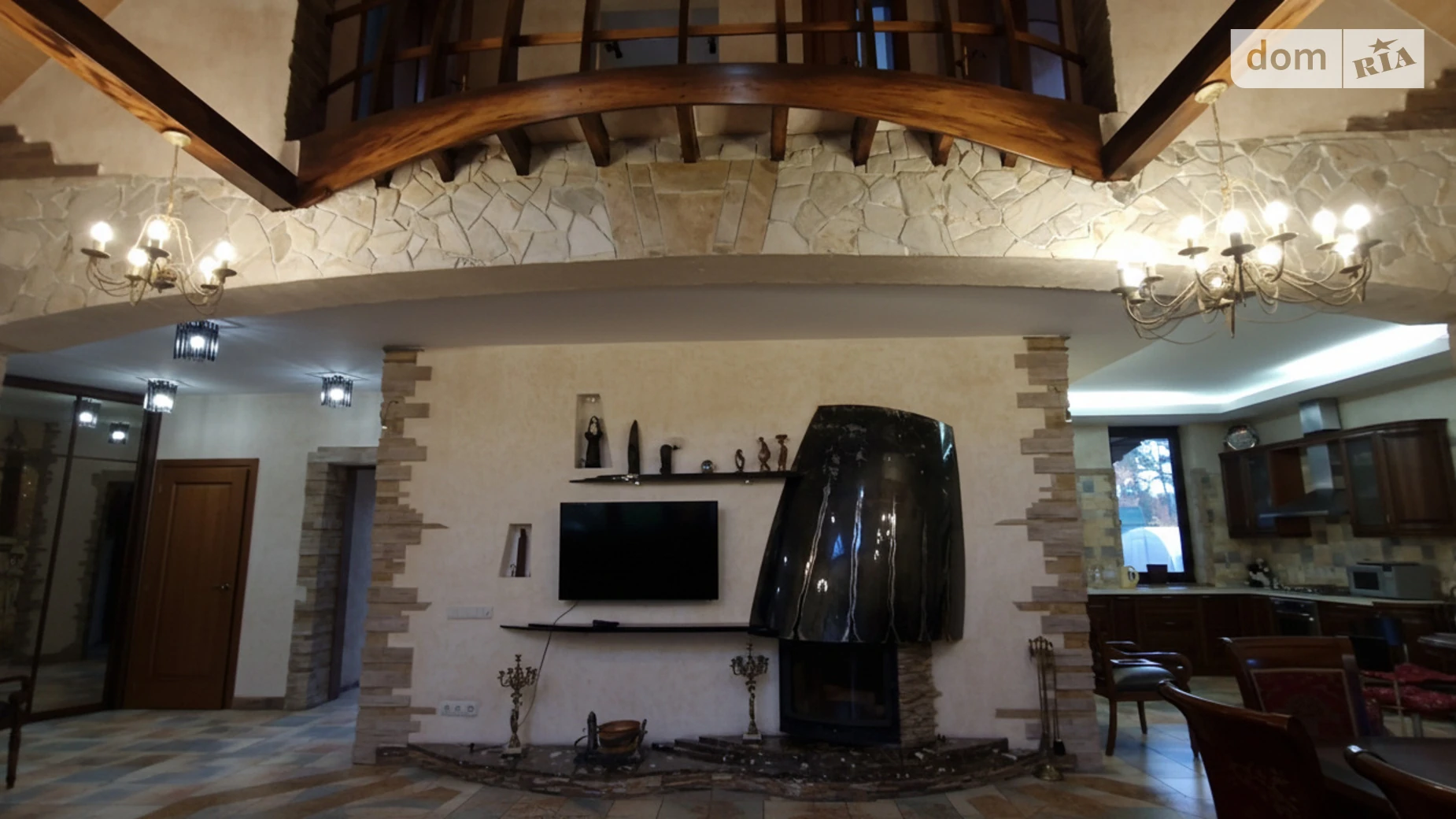 Продается дом на 2 этажа 180 кв. м с камином, цена: 580000 $ - фото 4