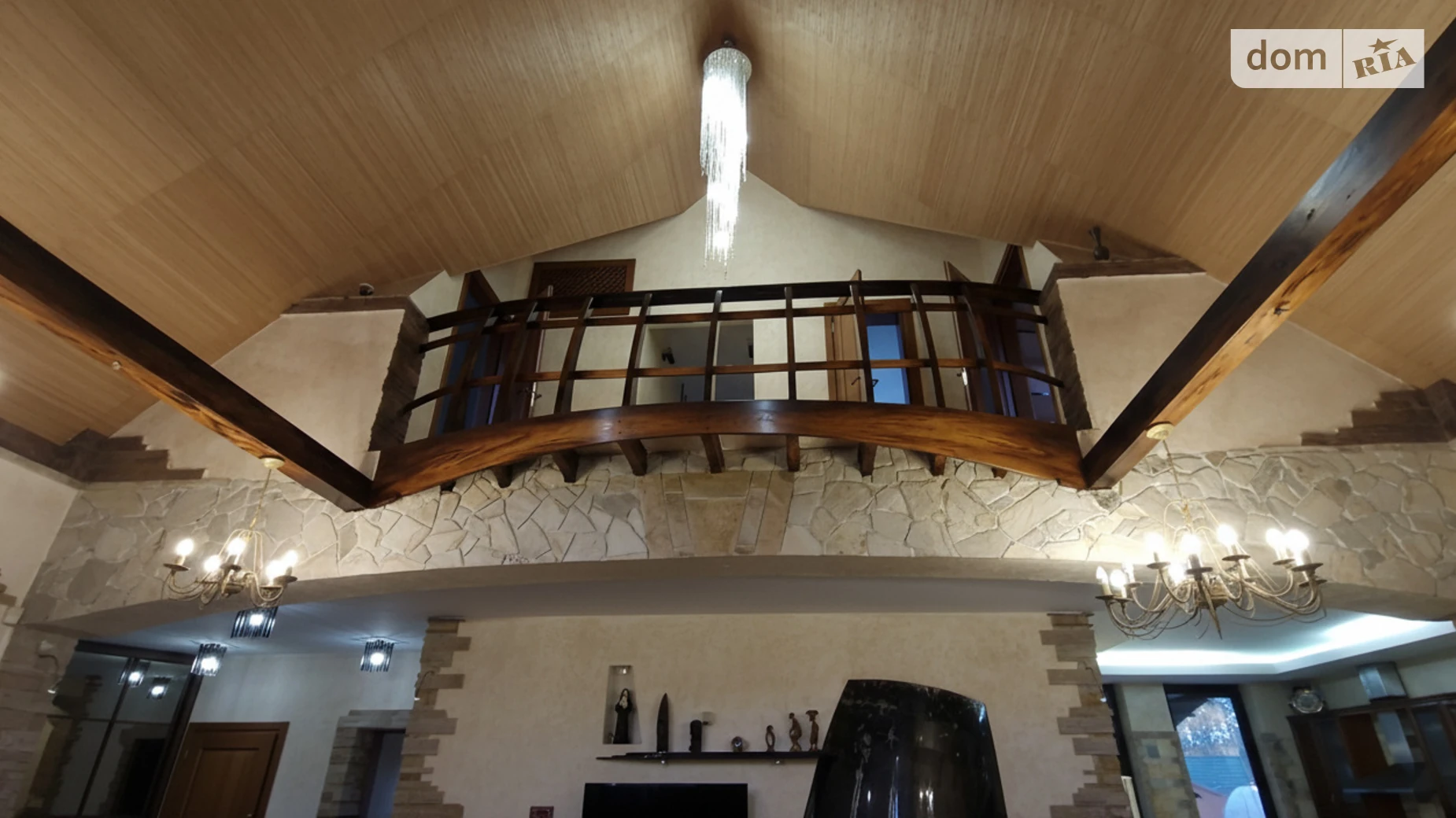 Продается дом на 2 этажа 180 кв. м с камином, цена: 580000 $ - фото 5