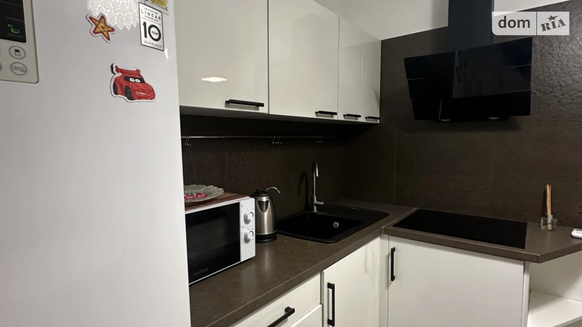 Продается 1-комнатная квартира 40 кв. м в Одессе, ул. Валерия Самофалова, 16А/2 - фото 3