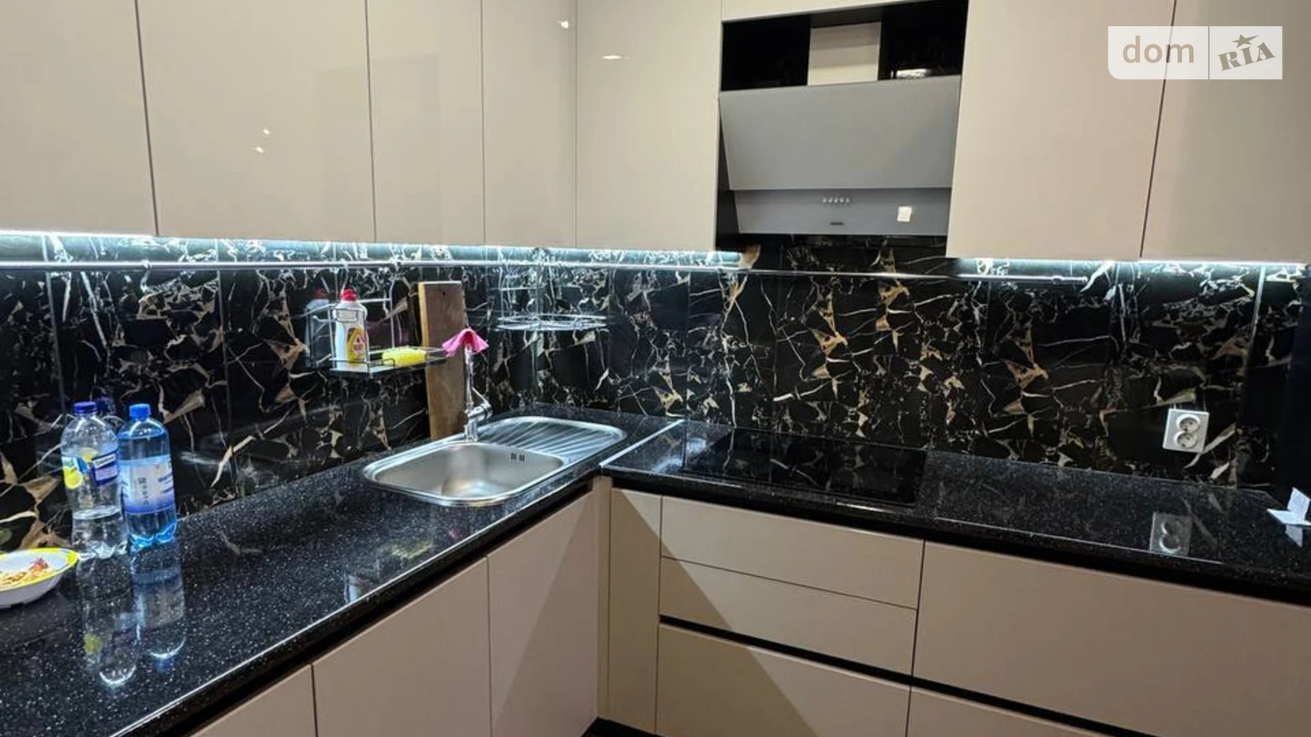 1-комнатная квартира 46.8 кв. м в Тернополе, цена: 60500 $ - фото 2