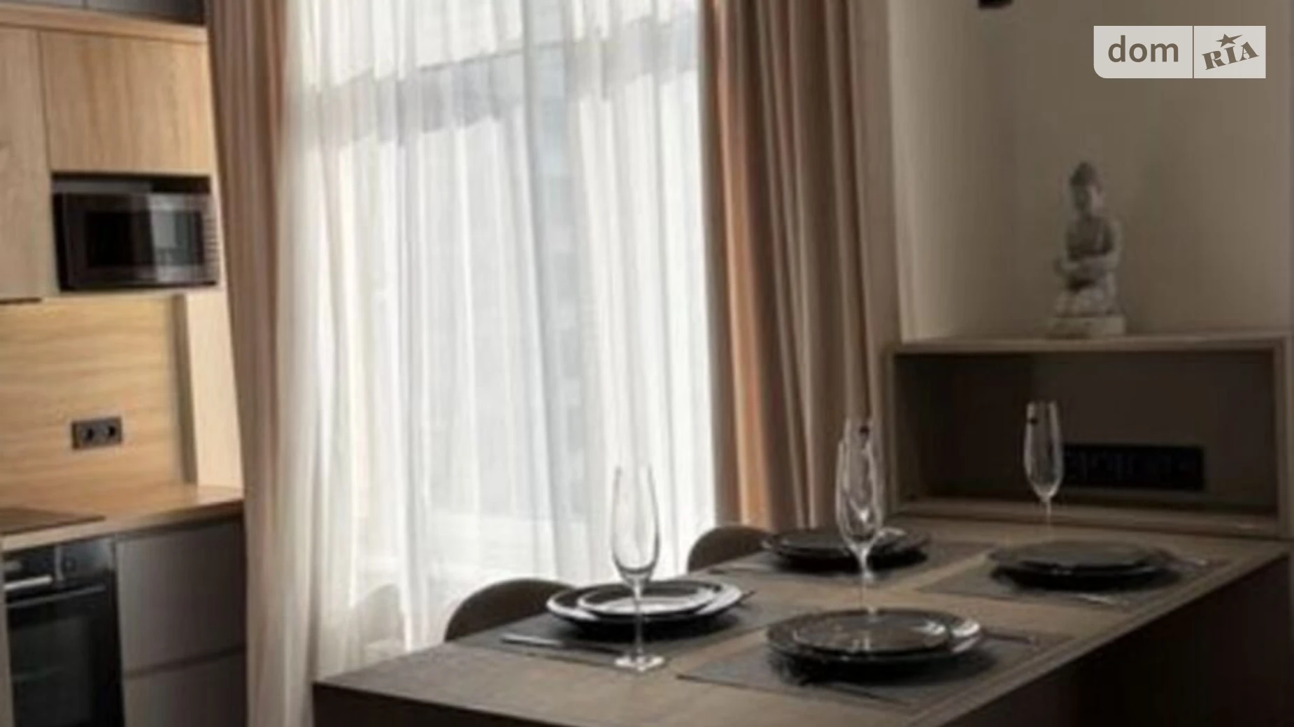 Продается 1-комнатная квартира 52 кв. м в Одессе, ул. Валерия Самофалова, 16А - фото 2