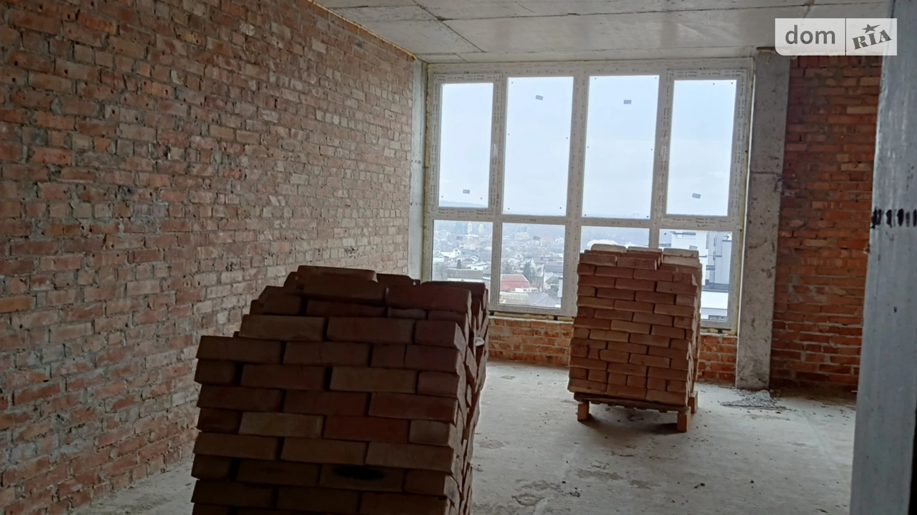 Продается 1-комнатная квартира 63 кв. м в Виннице, ул. Ивана Богуна, 27А - фото 2