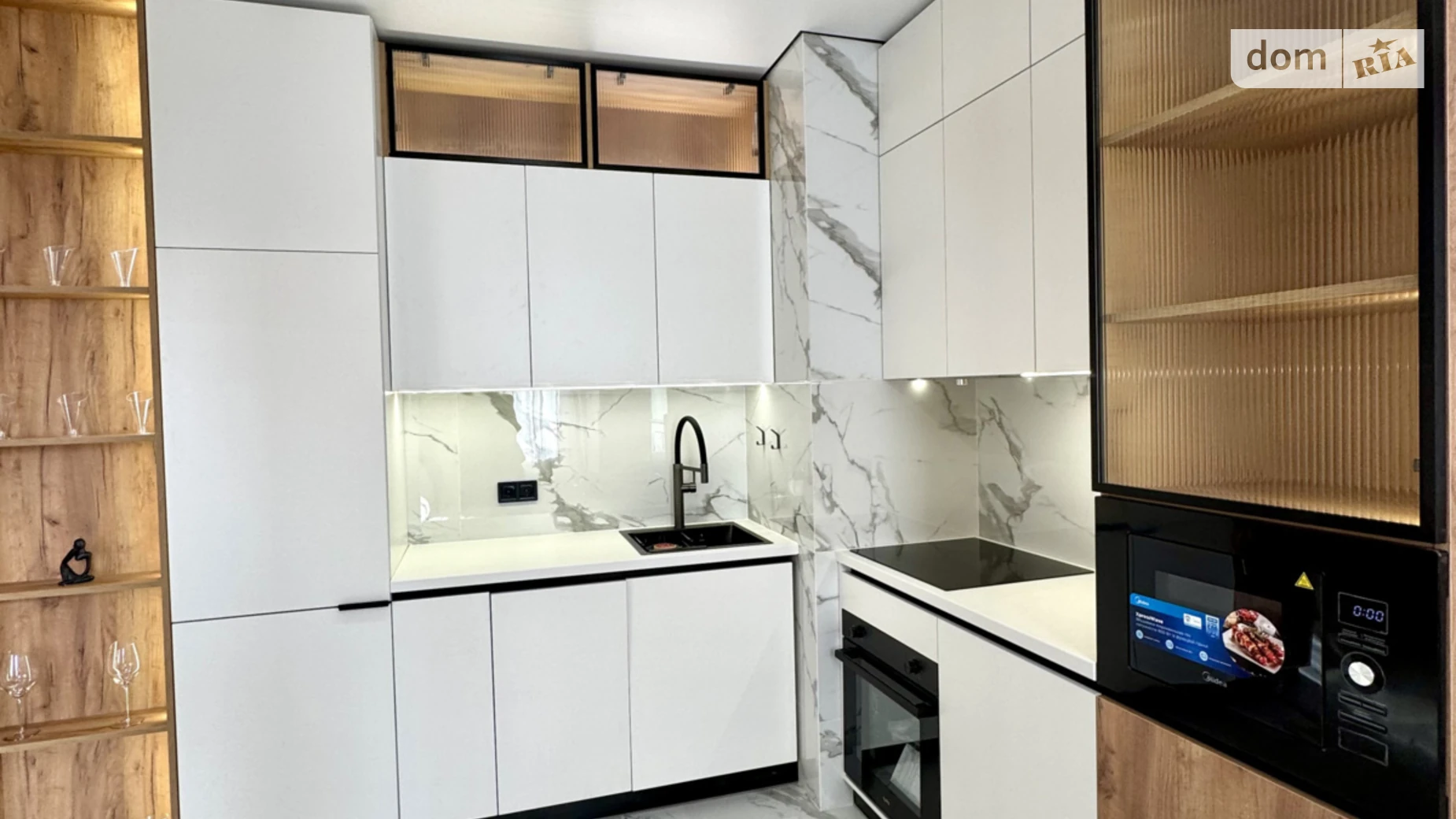 Продається 1-кімнатна квартира 42.5 кв. м у Одесі, вул. Генуезька, 1/1 - фото 2