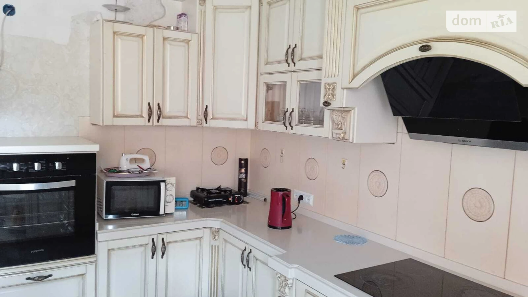 Продается дом на 2 этажа 209 кв. м с балконом, цена: 110000 $ - фото 2