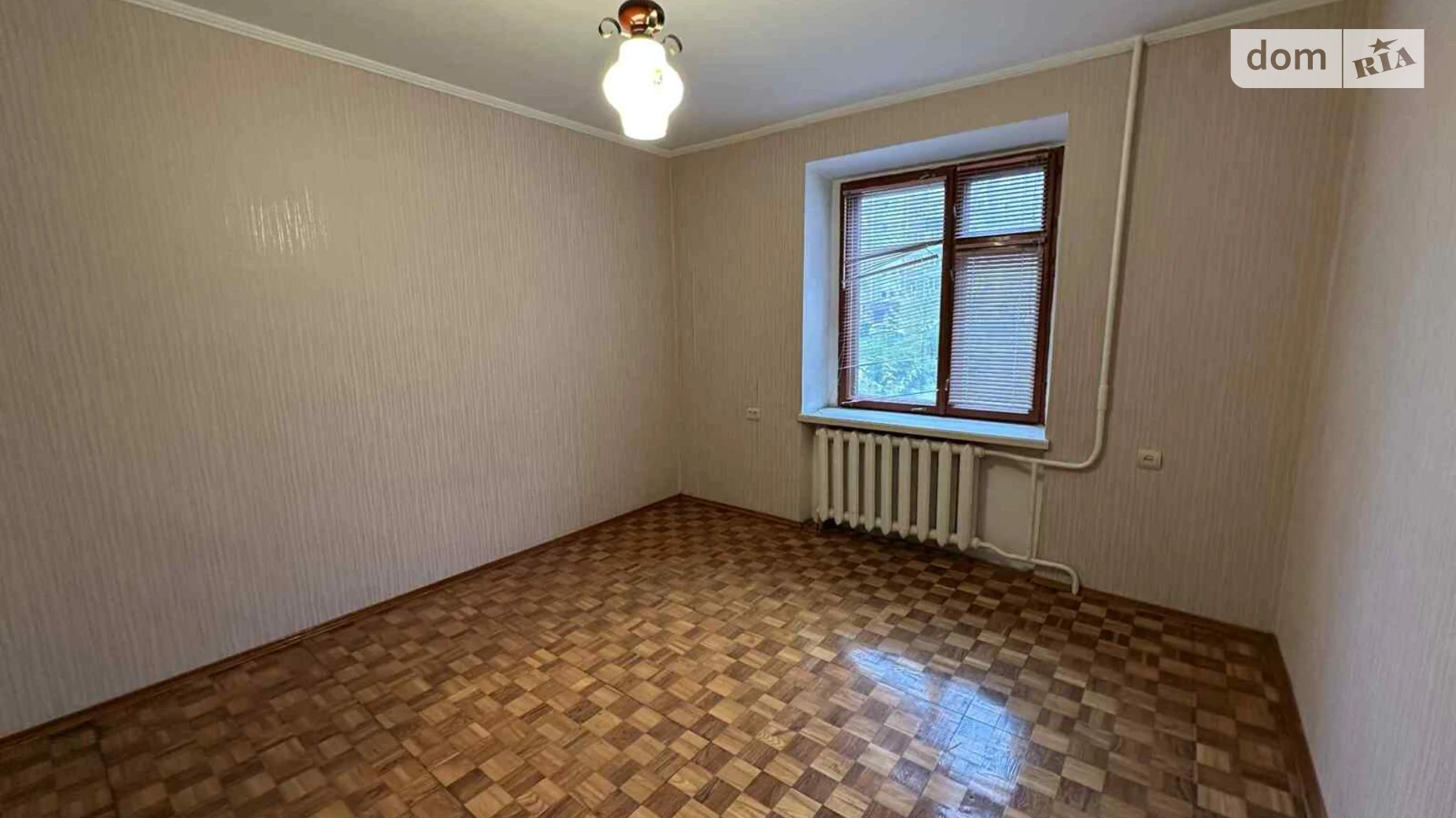 Продается 2-комнатная квартира 47.6 кв. м в Ровно, ул. Галицкого Данилы - фото 2