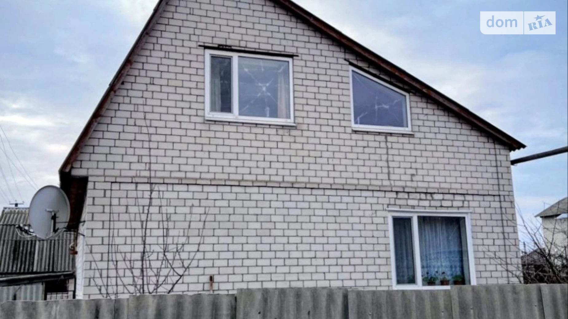 Продается дом на 2 этажа 120 кв. м с камином, цена: 55000 $ - фото 2