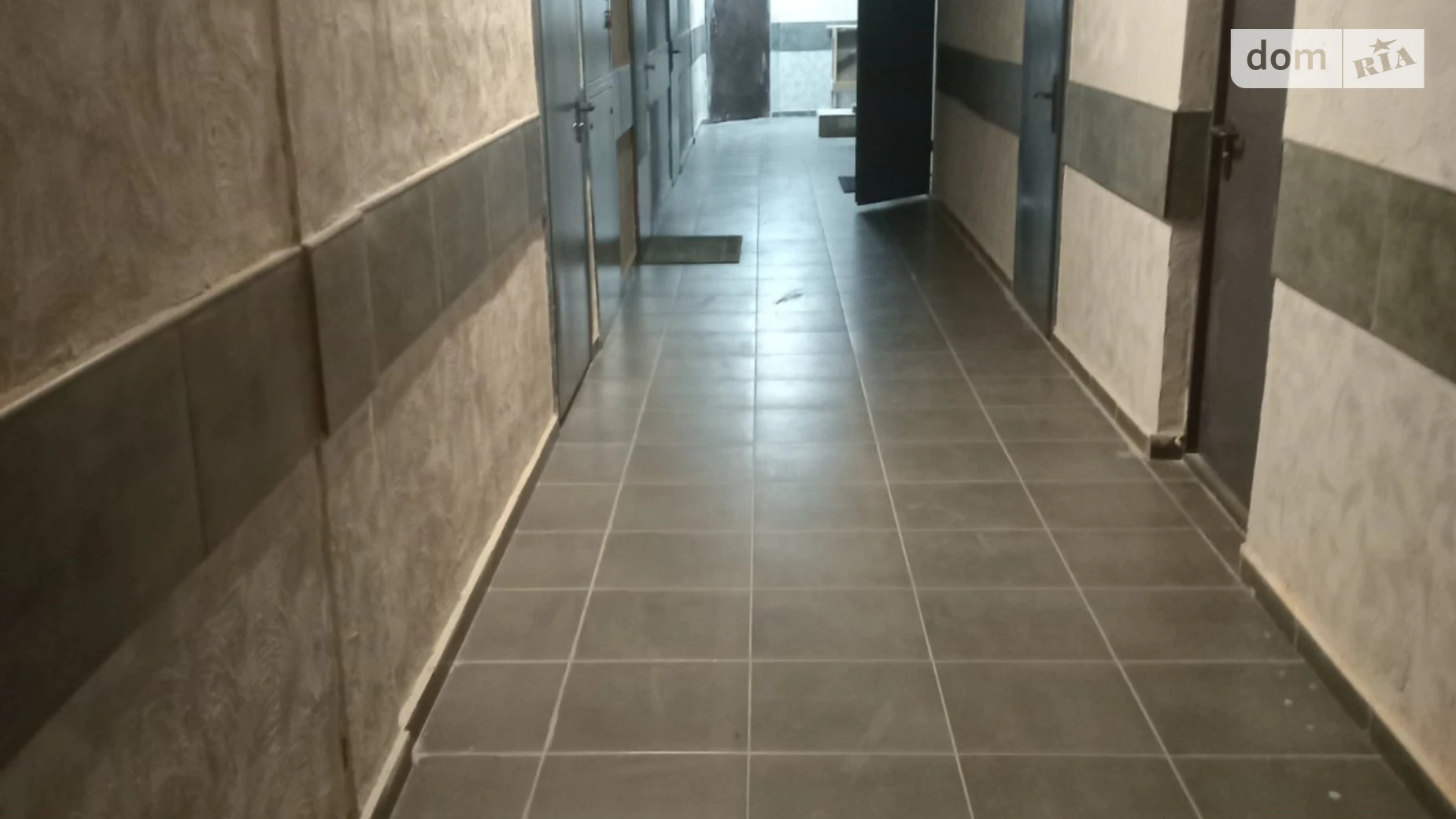 Продается 1-комнатная квартира 100.4 кв. м в Киеве, ул. Андрея Верхогляда(Драгомирова), 14А - фото 4