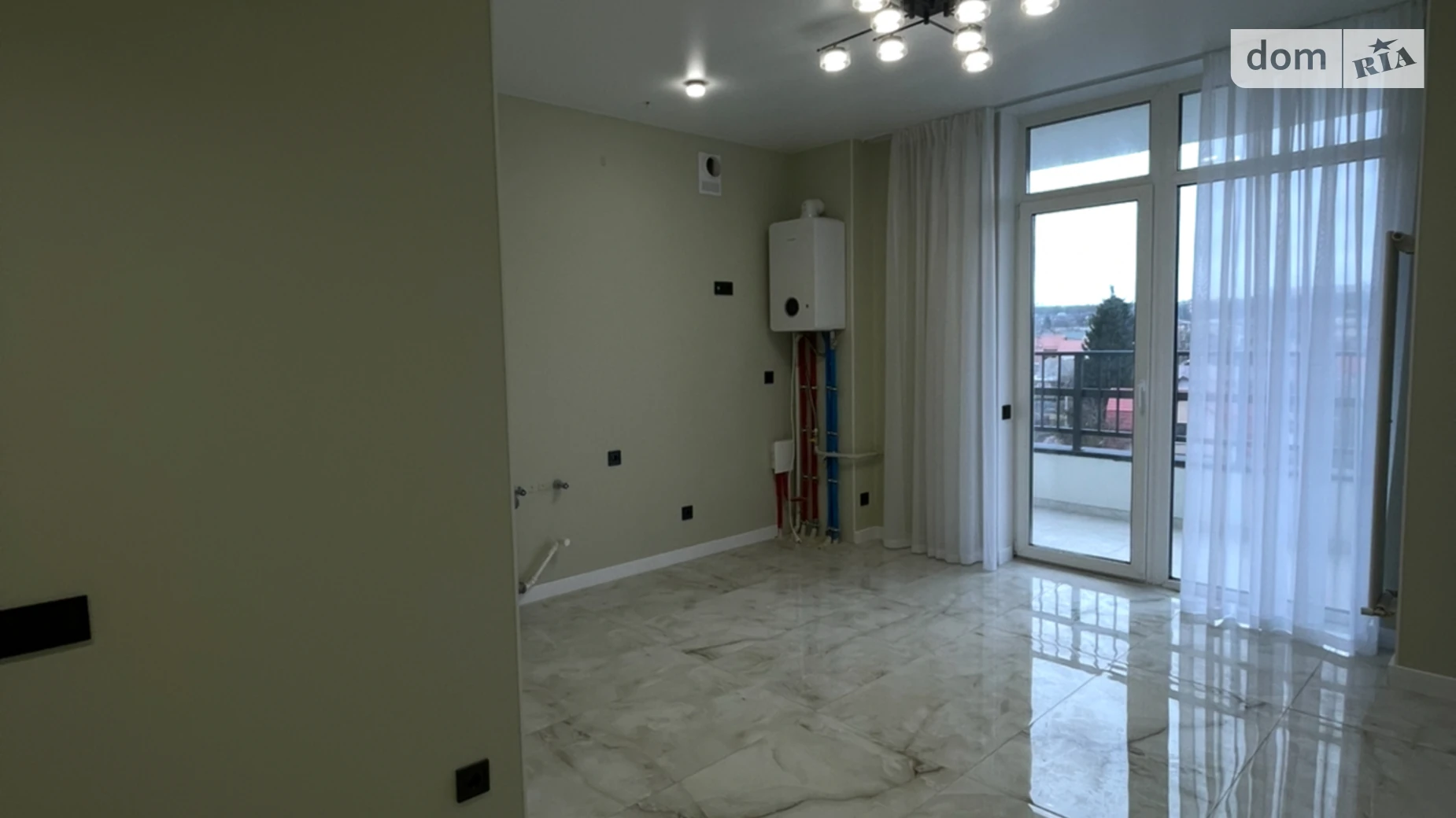 Продается 1-комнатная квартира 40.6 кв. м в Ирпене, ул. Ольги Кобылянской(Достоевского), 1В/21 - фото 2