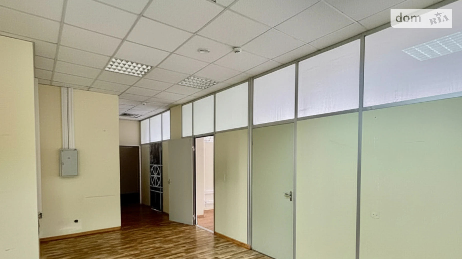 Здається в оренду офіс 486 кв. м в бізнес-центрі, цена: 121500 грн - фото 4