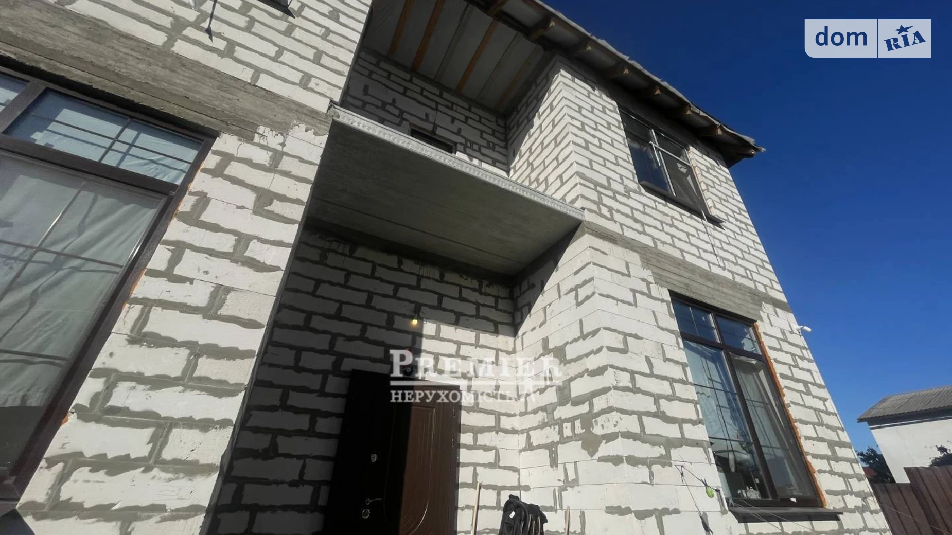 Продается дом на 2 этажа 160 кв. м с участком, цена: 220000 $ - фото 2