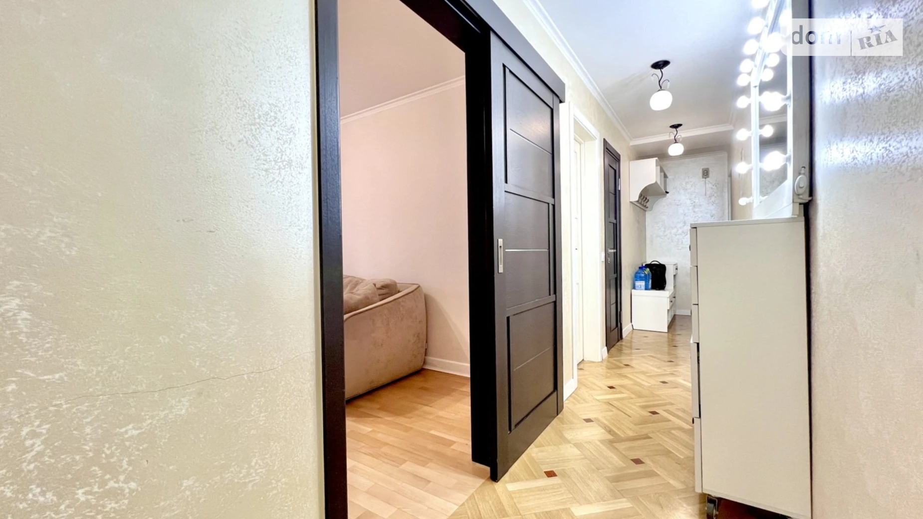 2-комнатная квартира 50 кв. м в Тернополе, ул. Русская - фото 5