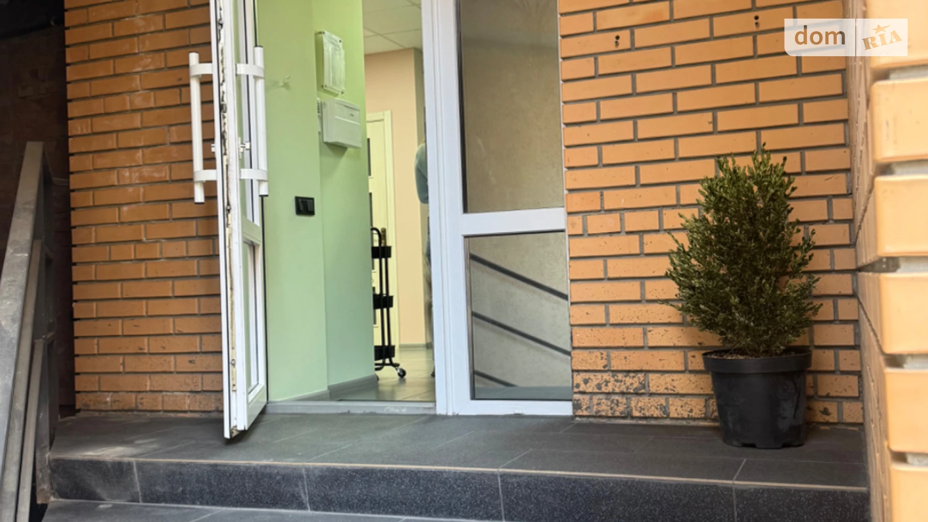 Продается помещения свободного назначения 42 кв. м в 14-этажном здании, цена: 43000 $ - фото 4