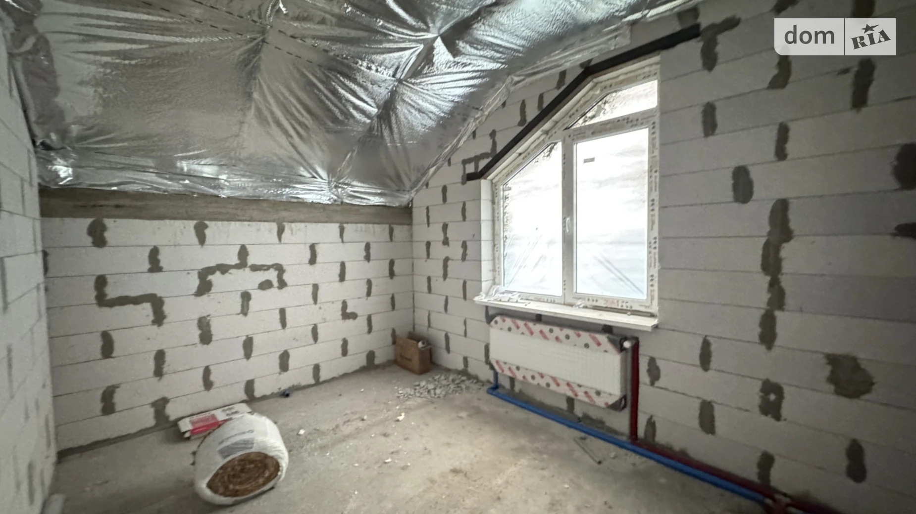 Продается дом на 2 этажа 135 кв. м с бассейном, цена: 82000 $ - фото 5