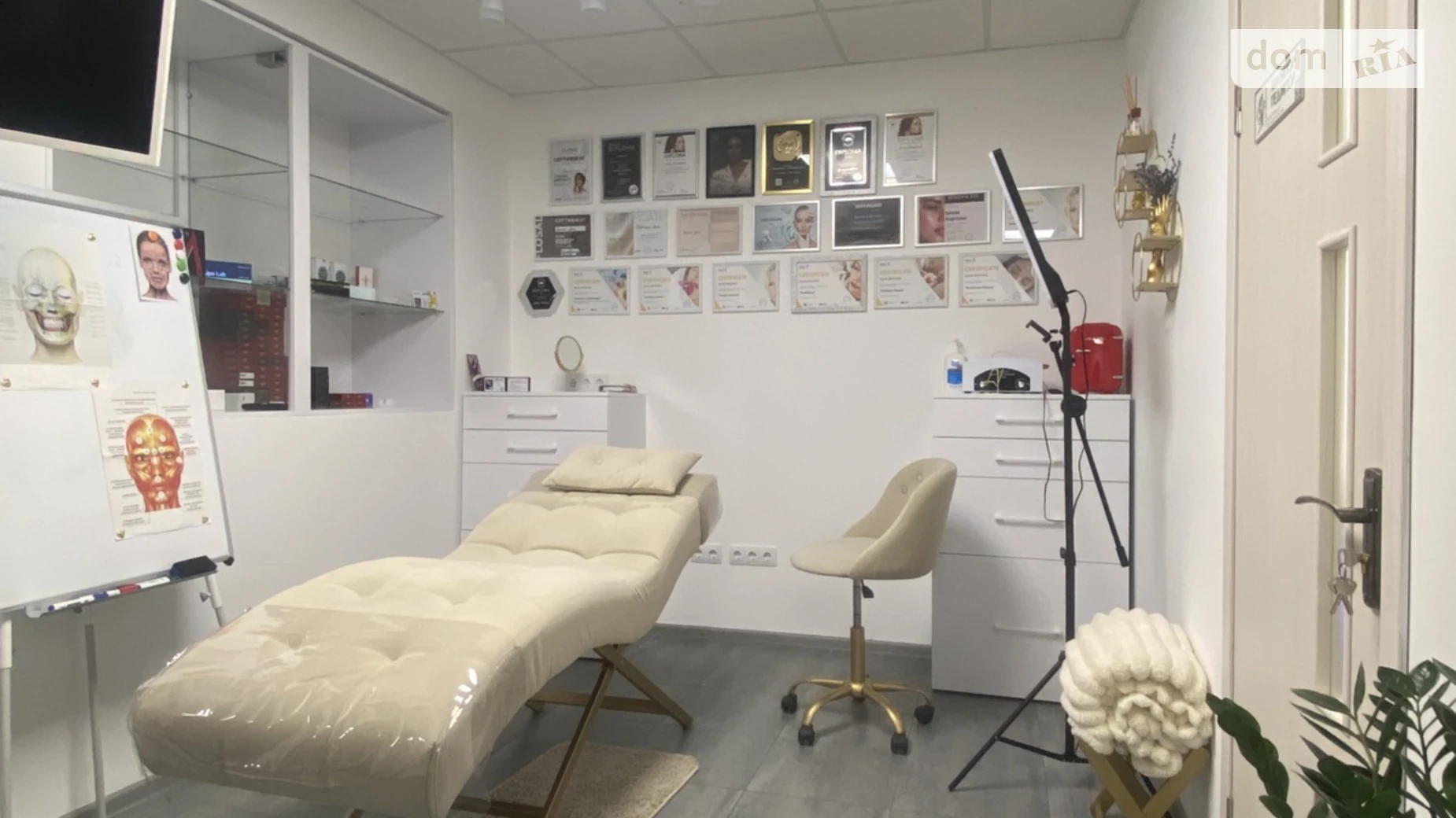 Продается помещения свободного назначения 42 кв. м в 14-этажном здании, цена: 43000 $ - фото 4