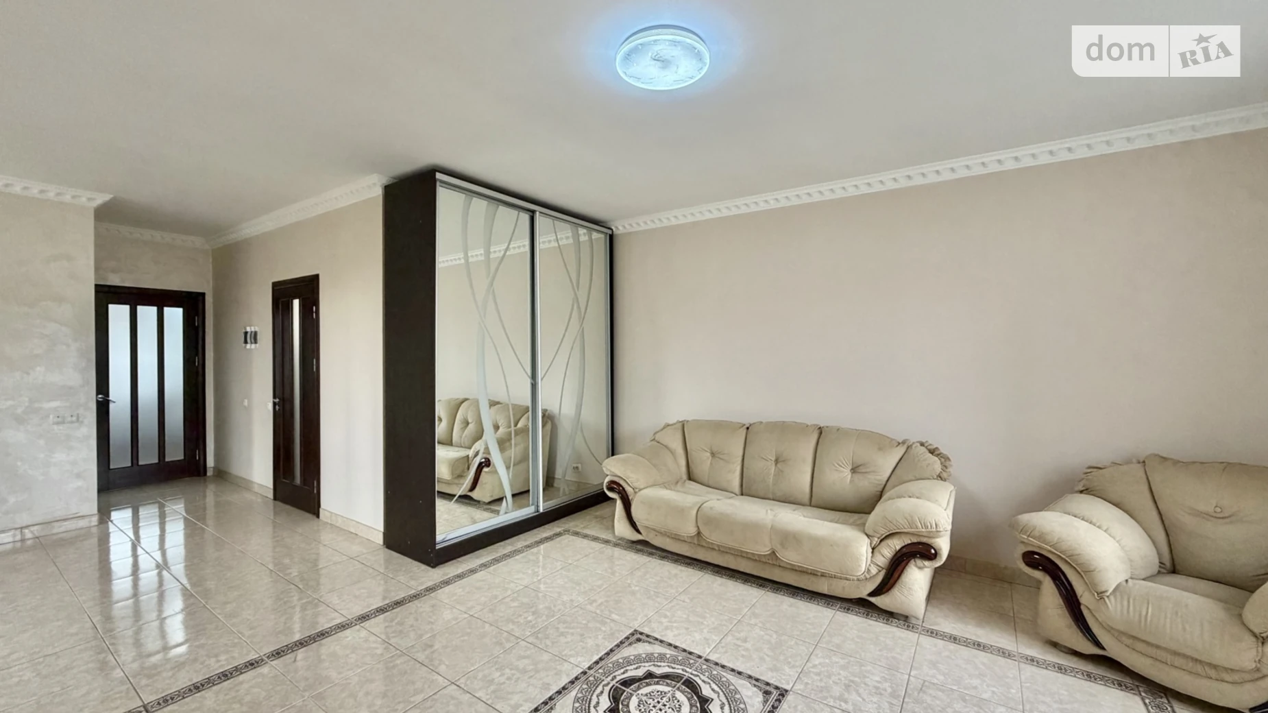 Продается дом на 2 этажа 152 кв. м с террасой, цена: 145000 $ - фото 2