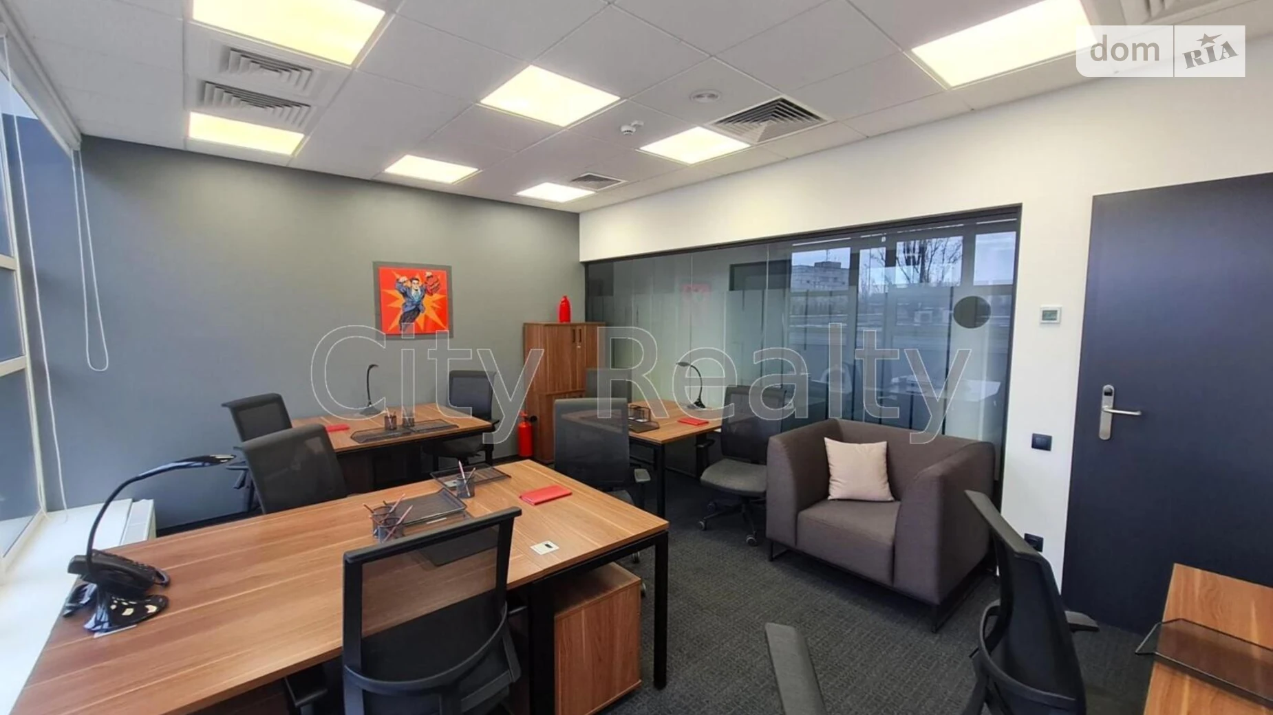 Сдается в аренду офис 65 кв. м в бизнес-центре, цена: 1880 $ - фото 2