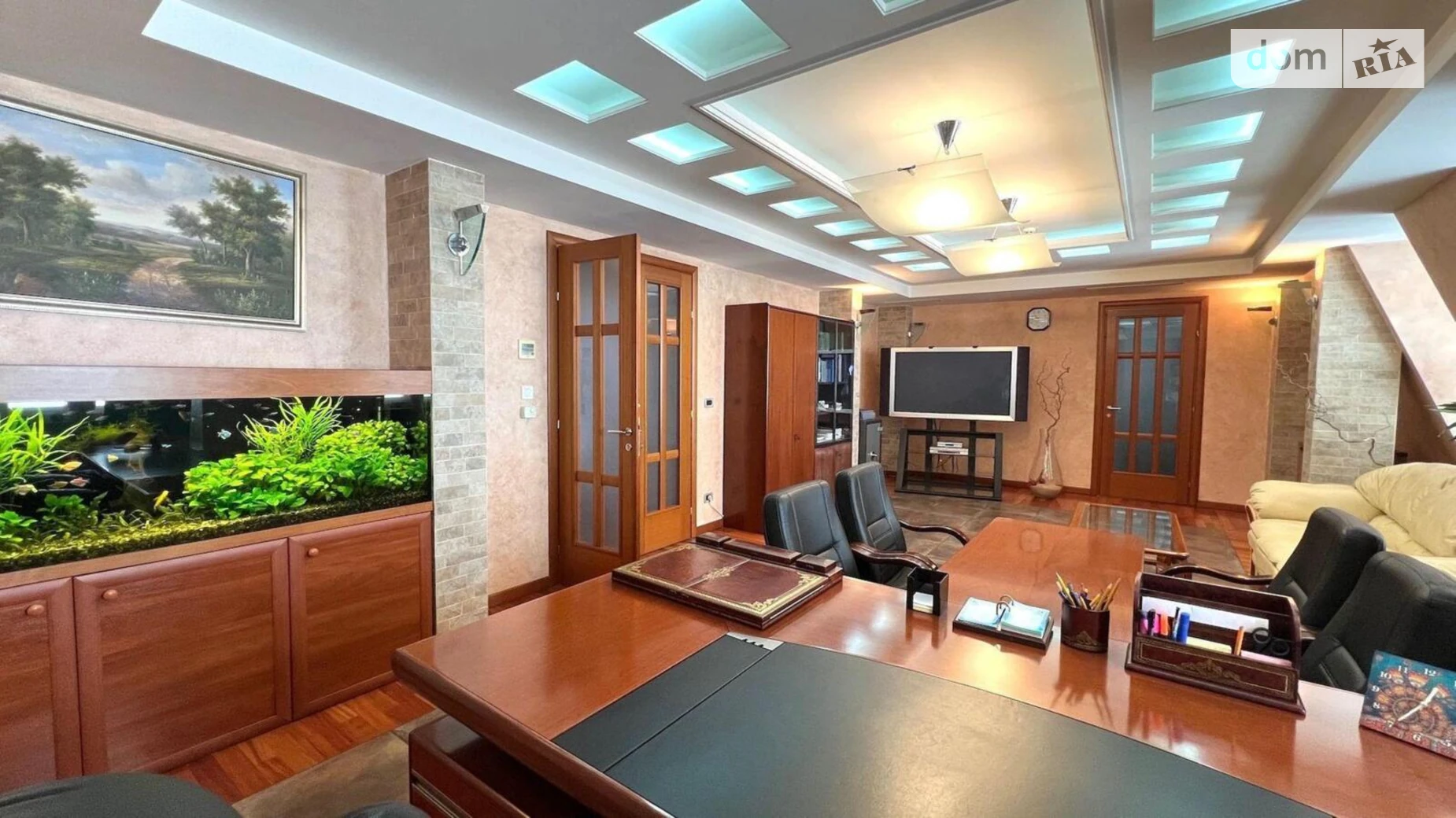 Сдается в аренду офис 1090 кв. м в бизнес-центре, цена: 20000 $ - фото 2