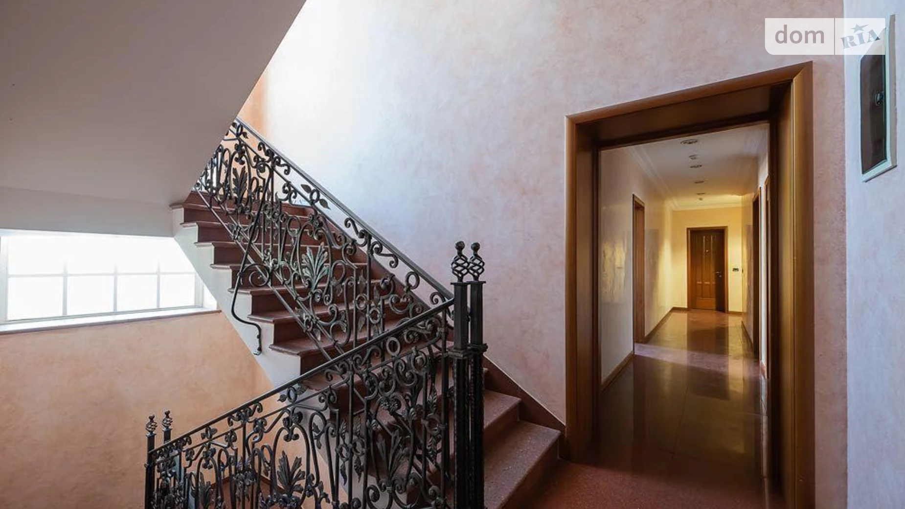 Сдается в аренду офис 1090 кв. м в бизнес-центре, цена: 20000 $ - фото 5