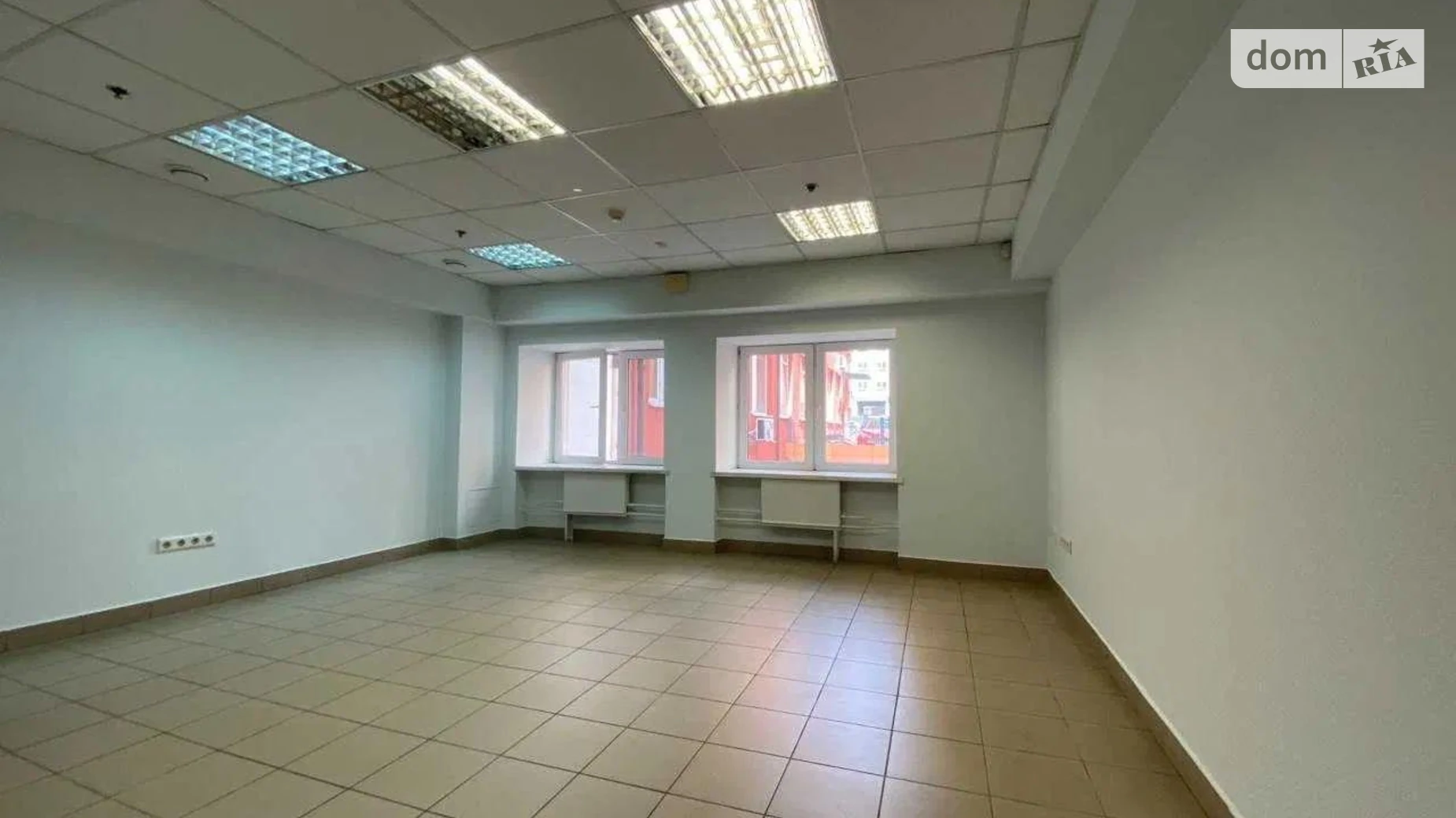 Сдается в аренду офис 139 кв. м в бизнес-центре, цена: 41700 грн - фото 4