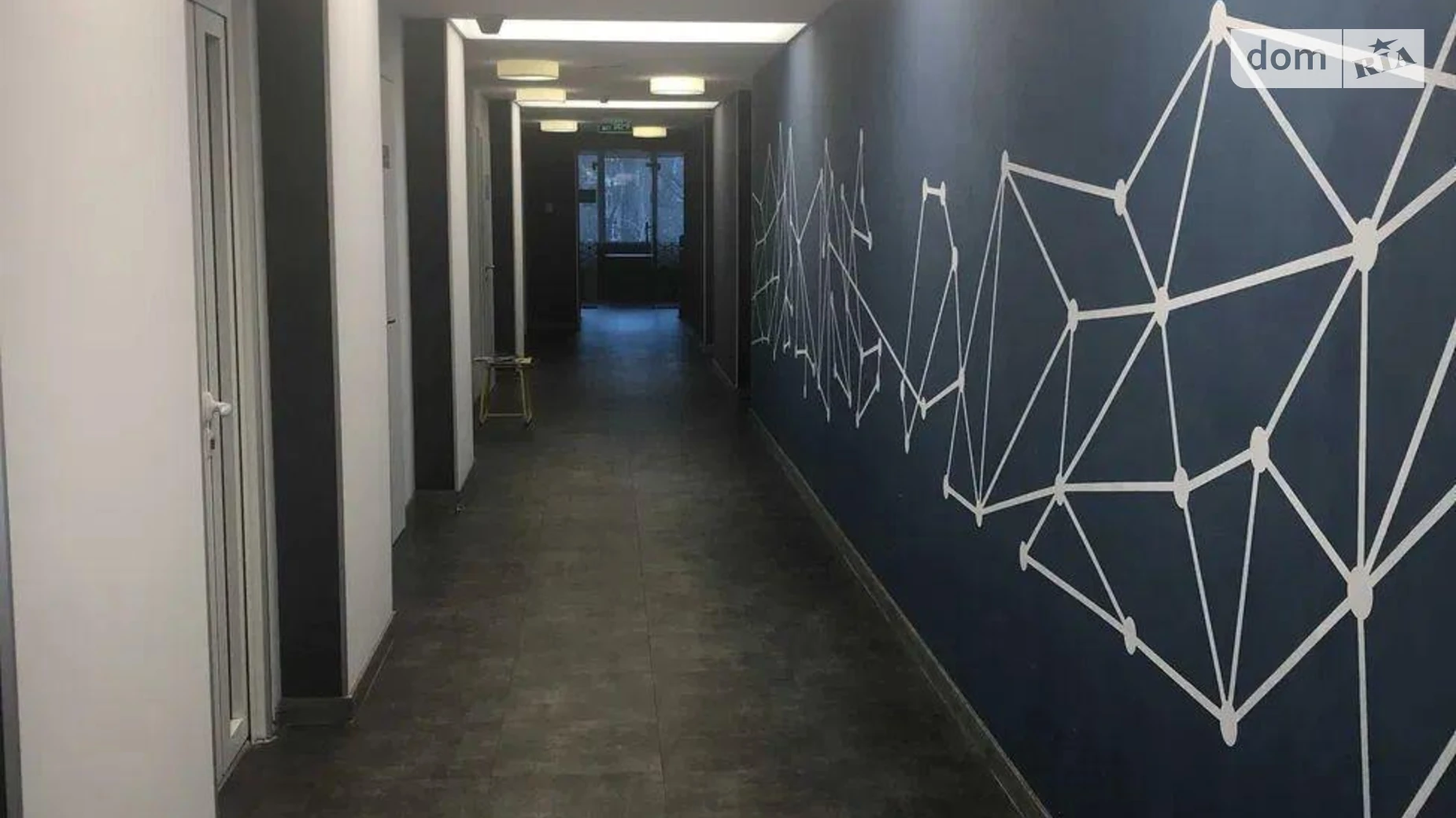 Сдается в аренду офис 800 кв. м в бизнес-центре, цена: 184000 грн - фото 3