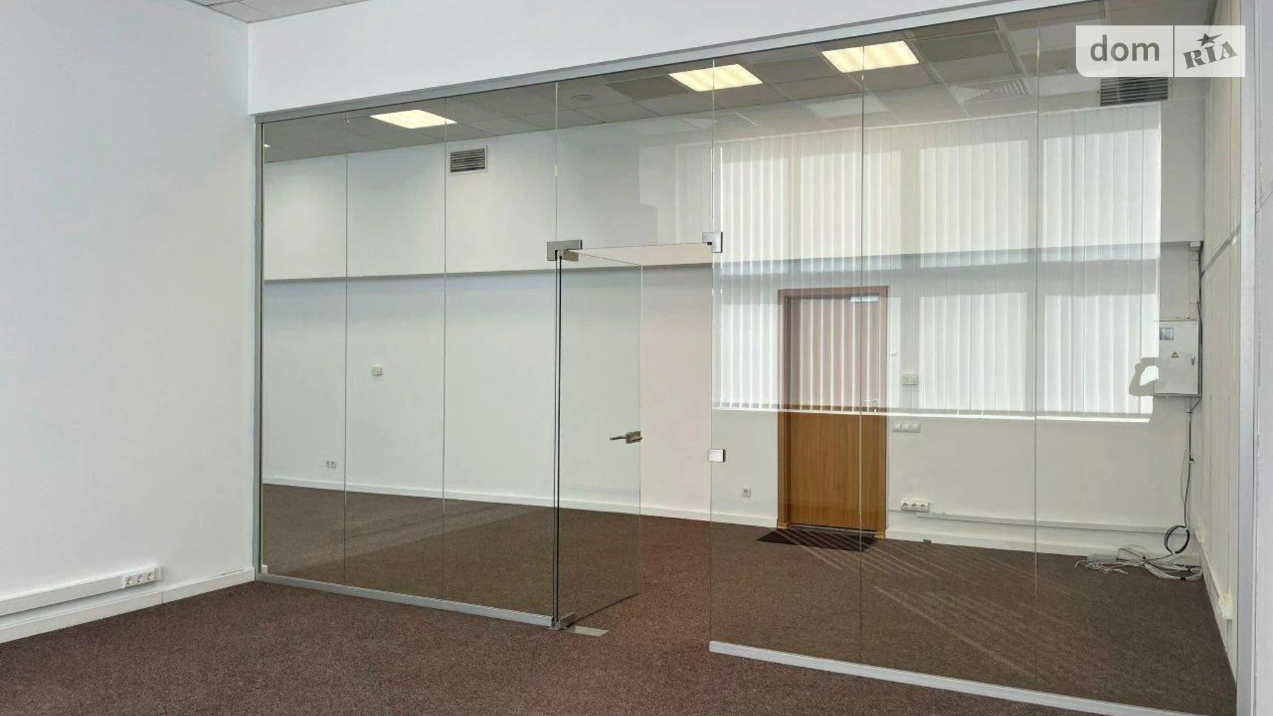 Здається в оренду офіс 190 кв. м в бізнес-центрі, цена: 3040 $ - фото 4