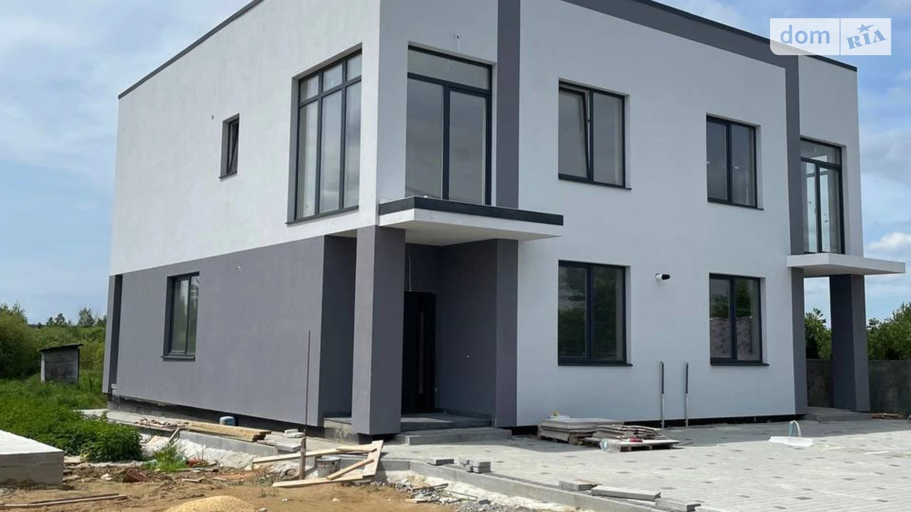 Продается дом на 2 этажа 120 кв. м с садом, цена: 100000 $ - фото 2