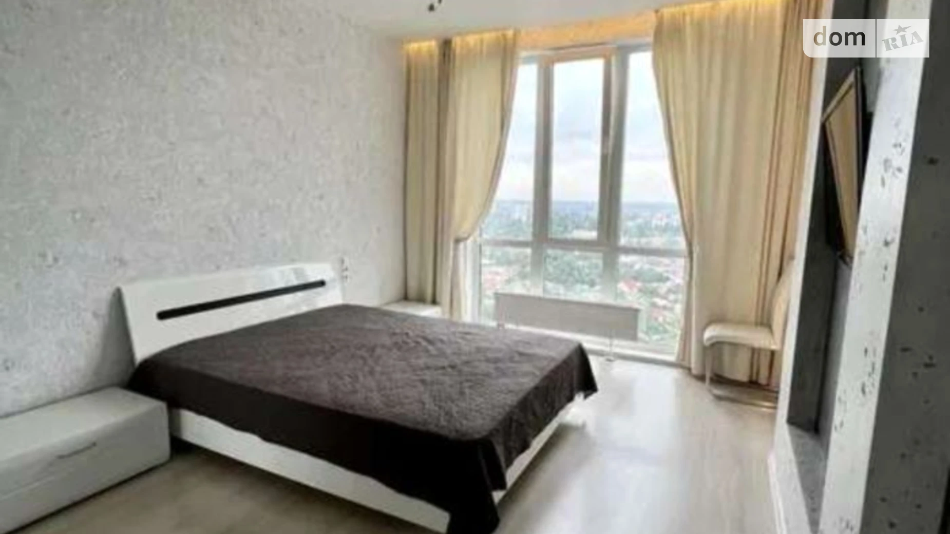 Сдается в аренду 1-комнатная квартира 50 кв. м в Одессе, цена: 11000 грн - фото 2