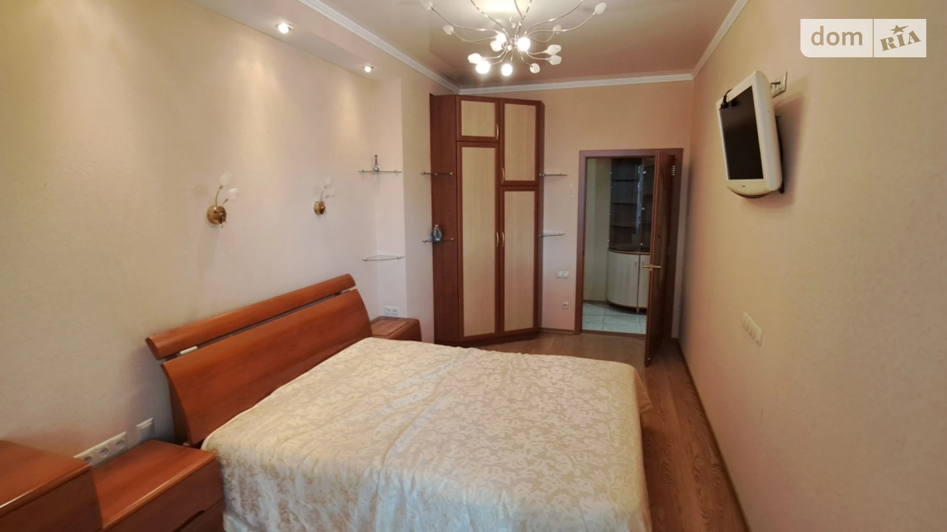 Продається 2-кімнатна квартира 90.9 кв. м у Одесі, вул. Люстдорфська дорога, 140/1 - фото 4