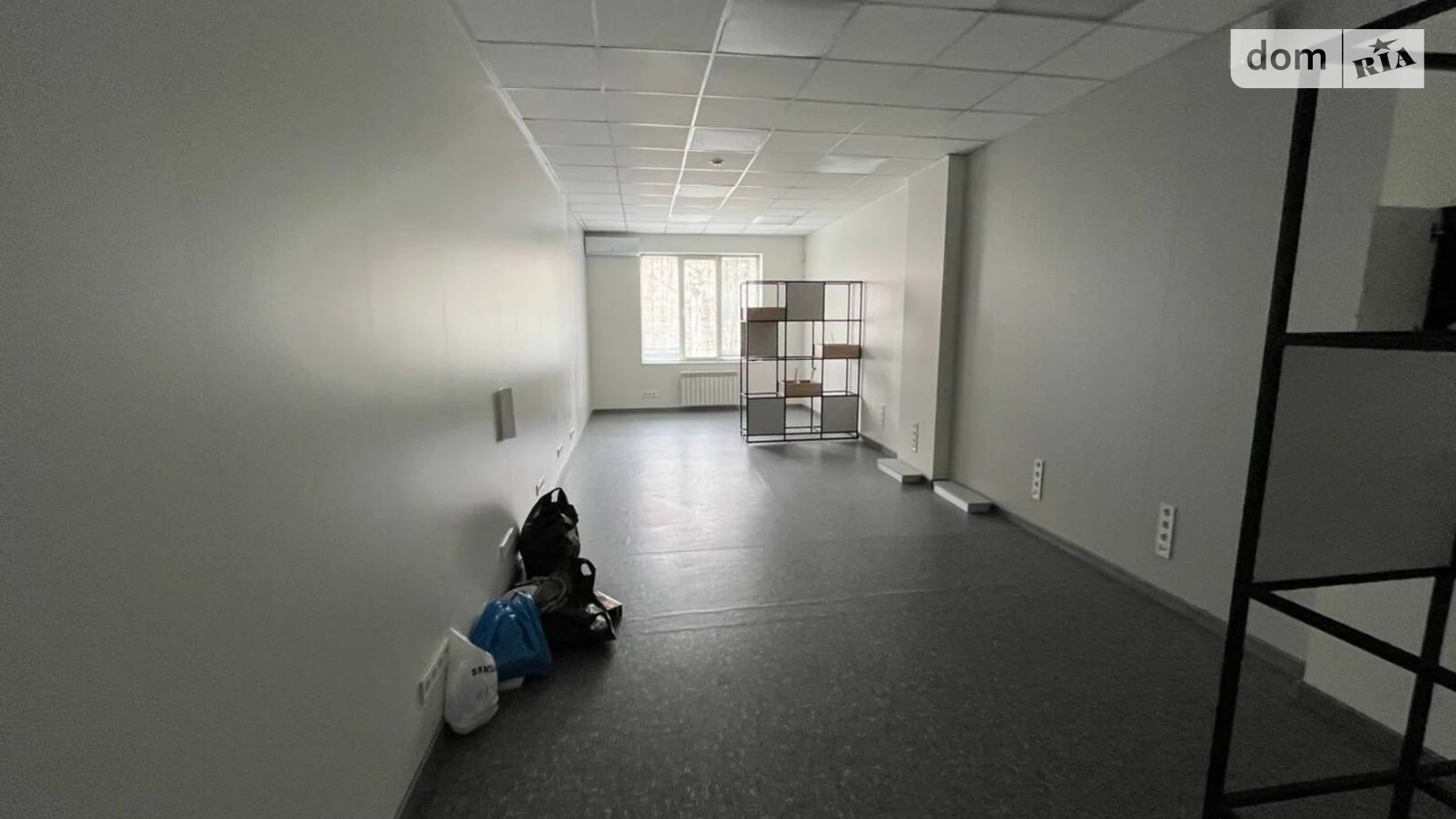 Сдается в аренду офис 430.5 кв. м в бизнес-центре, цена: 79640 грн - фото 4