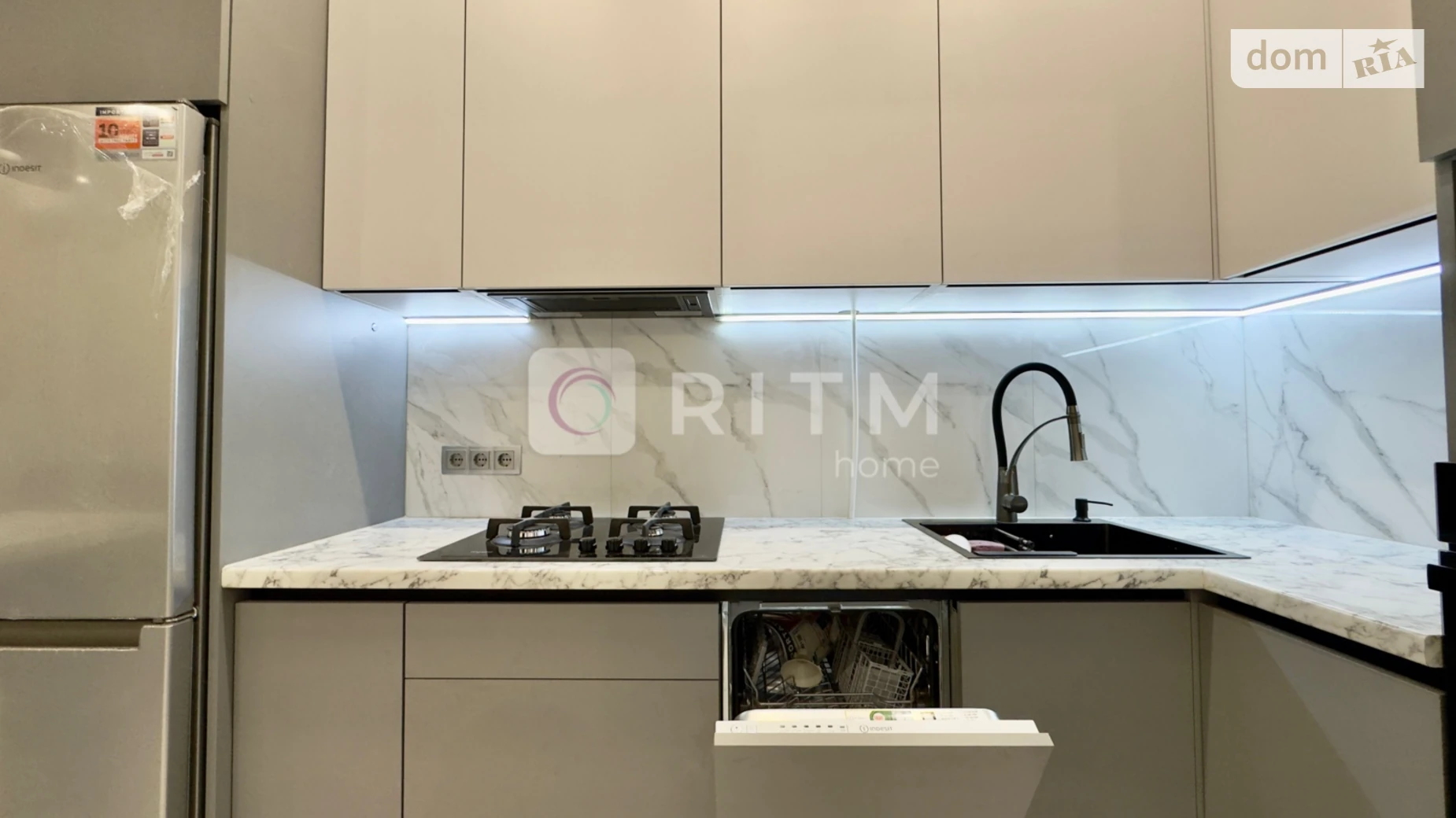 Продается 1-комнатная квартира 43.9 кв. м в Львове, ул. Под Голоском, 16 - фото 2