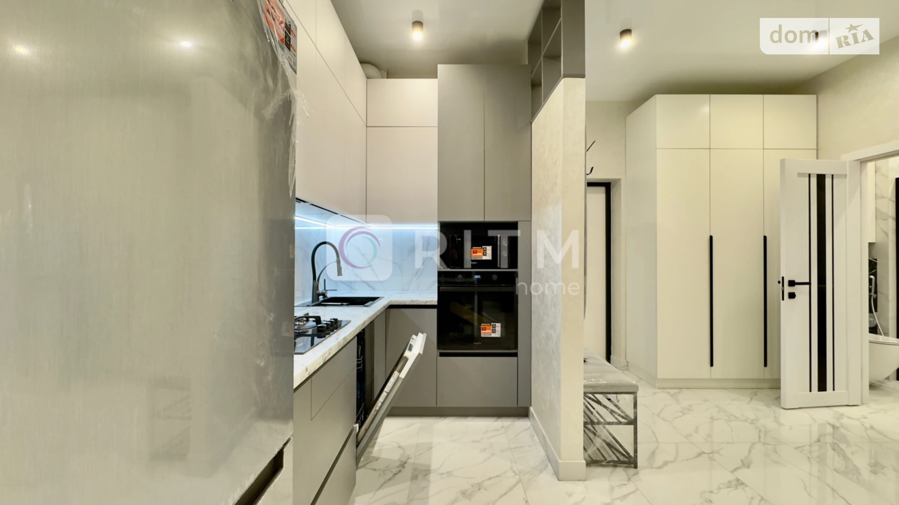 Продается 1-комнатная квартира 43.9 кв. м в Львове, ул. Под Голоском, 16 - фото 3