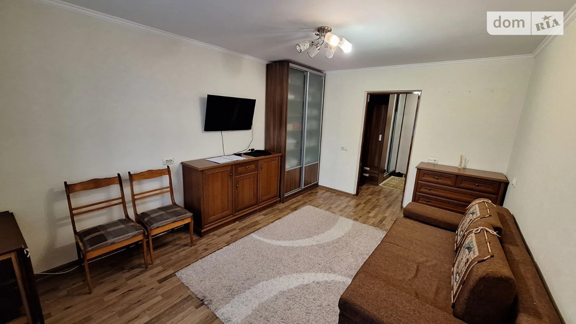 Продається 2-кімнатна квартира 52.8 кв. м у Чернівцях, вул. Героїв Майдану, 81 - фото 2