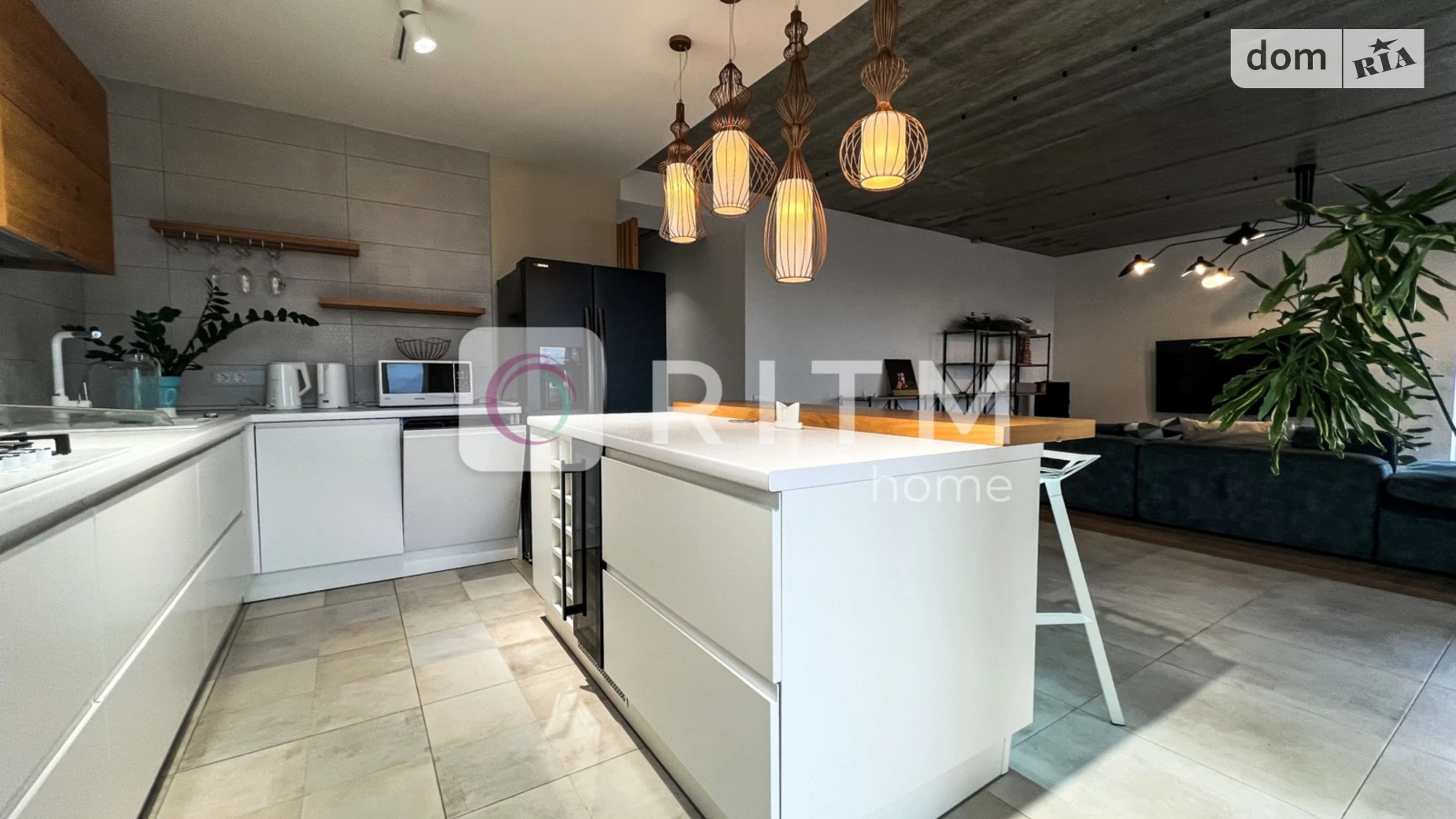 3-комнатная квартира 128.6 кв. м в Луцке, ул. Спутника - фото 3