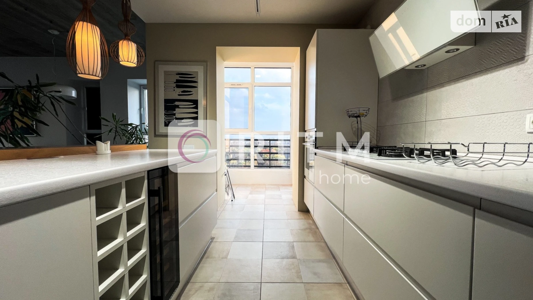 3-комнатная квартира 128.6 кв. м в Луцке, ул. Спутника - фото 4