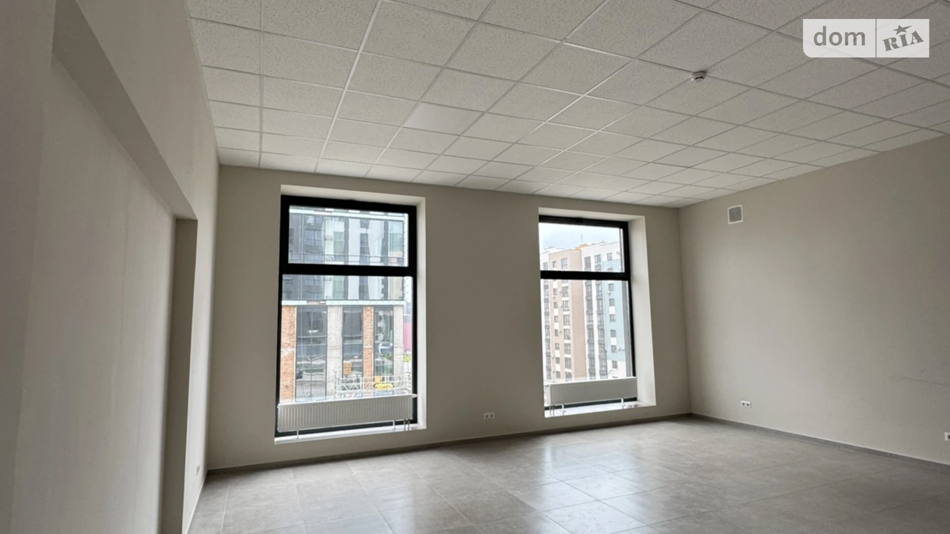 Сдается в аренду офис 55.2 кв. м в бизнес-центре, цена: 552 $ - фото 3