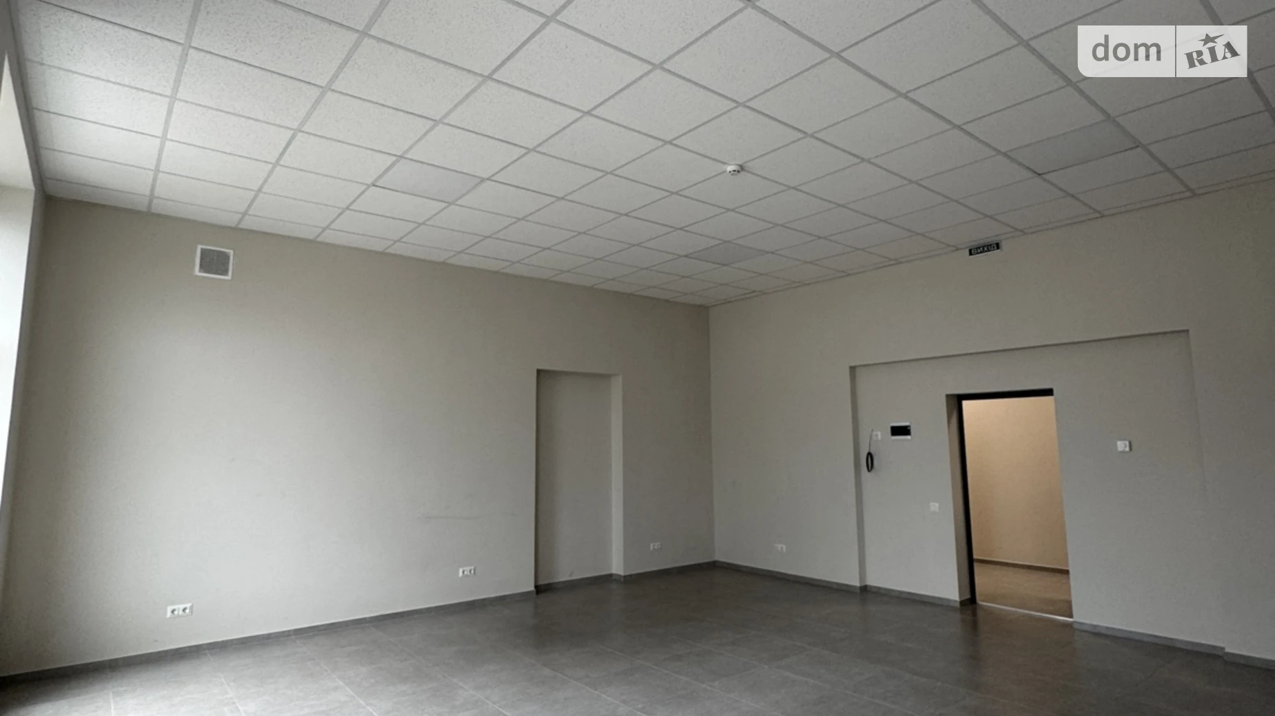 Сдается в аренду офис 55.2 кв. м в бизнес-центре, цена: 552 $ - фото 4