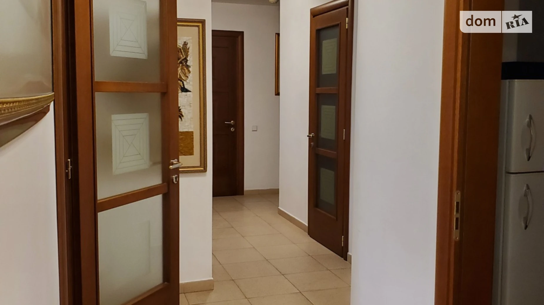 Продается офис 100 кв. м в бизнес-центре, цена: 200000 $ - фото 3