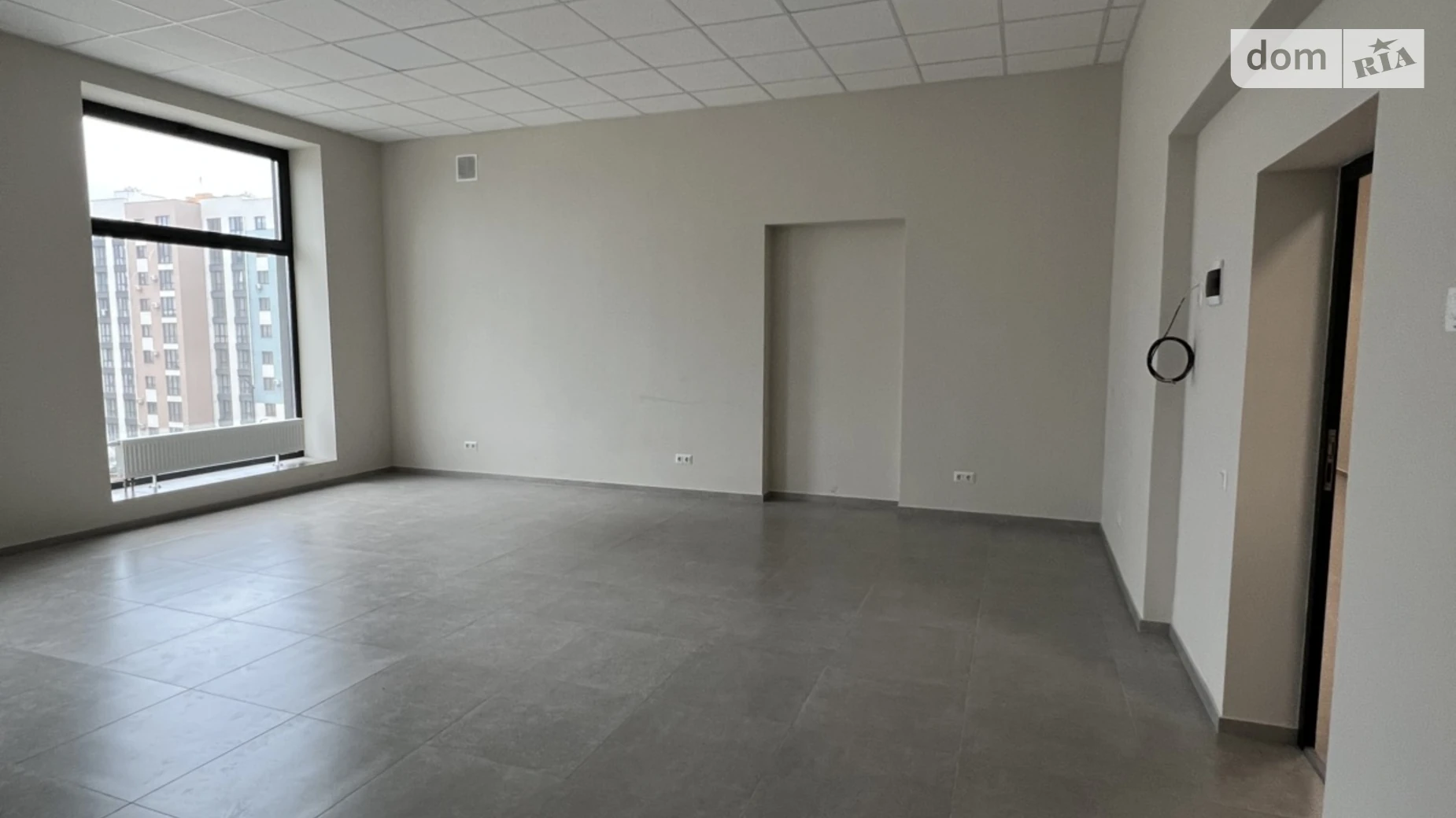 Сдается в аренду офис 55.2 кв. м в бизнес-центре, цена: 552 $ - фото 4