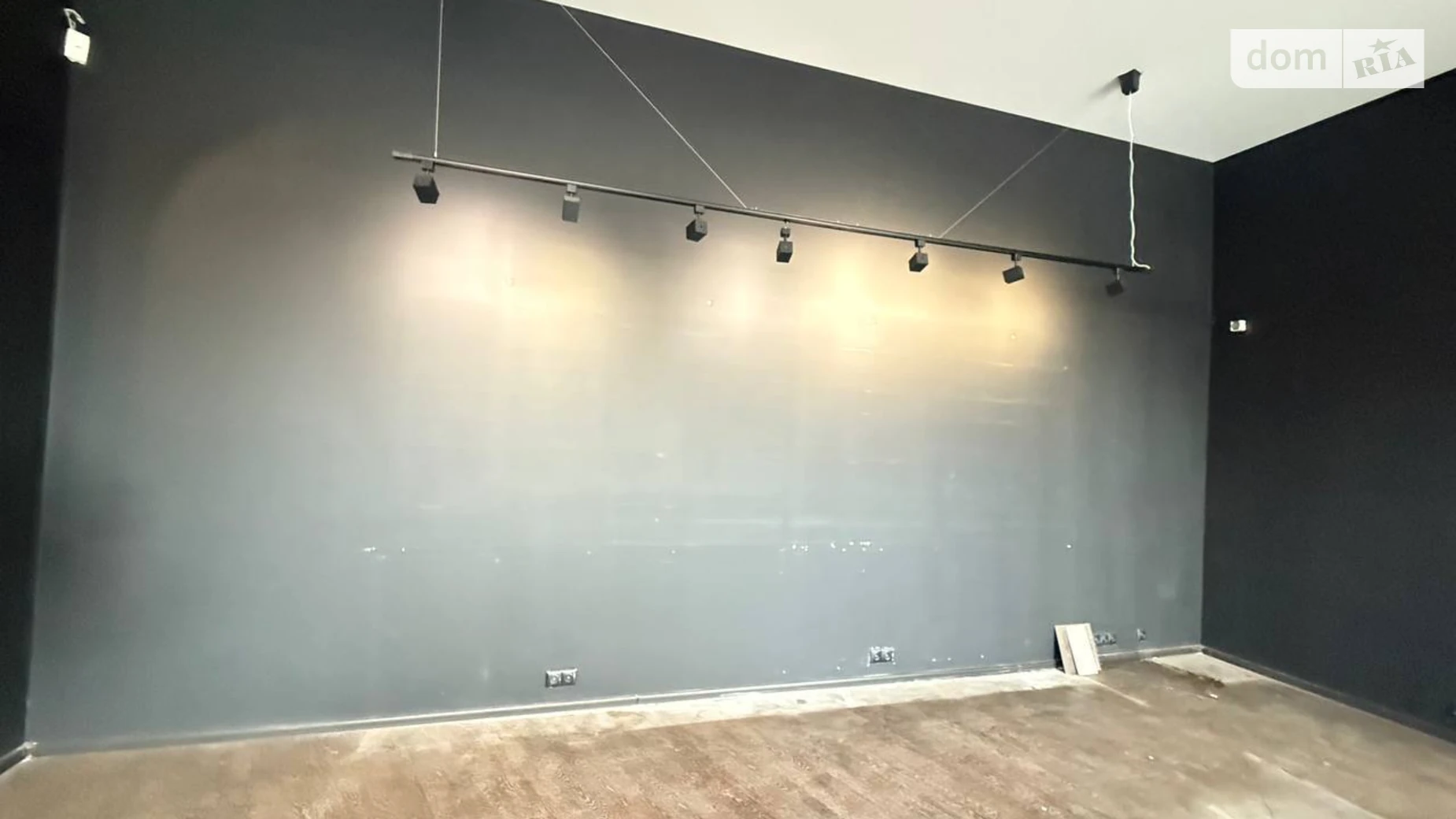 Здається в оренду приміщення вільного призначення 33 кв. м в 4-поверховій будівлі, цена: 40000 грн - фото 3