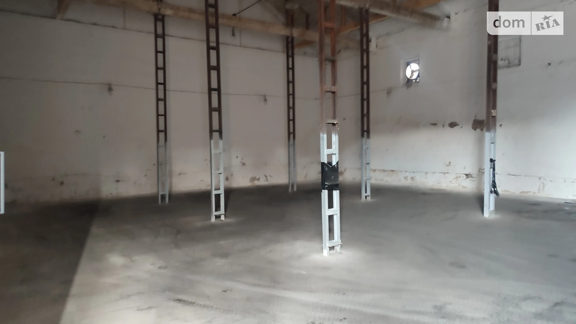 Сдается в аренду помещения свободного назначения 406 кв. м в 1-этажном здании, цена: 48800 грн - фото 2