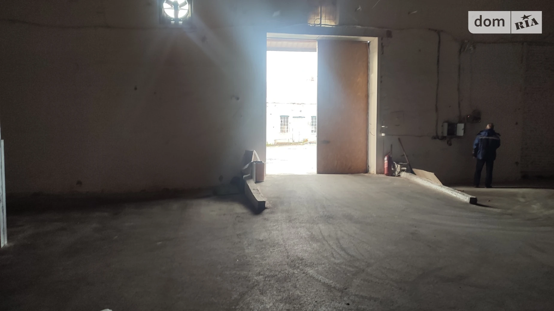 Сдается в аренду помещения свободного назначения 406 кв. м в 1-этажном здании, цена: 48800 грн - фото 4