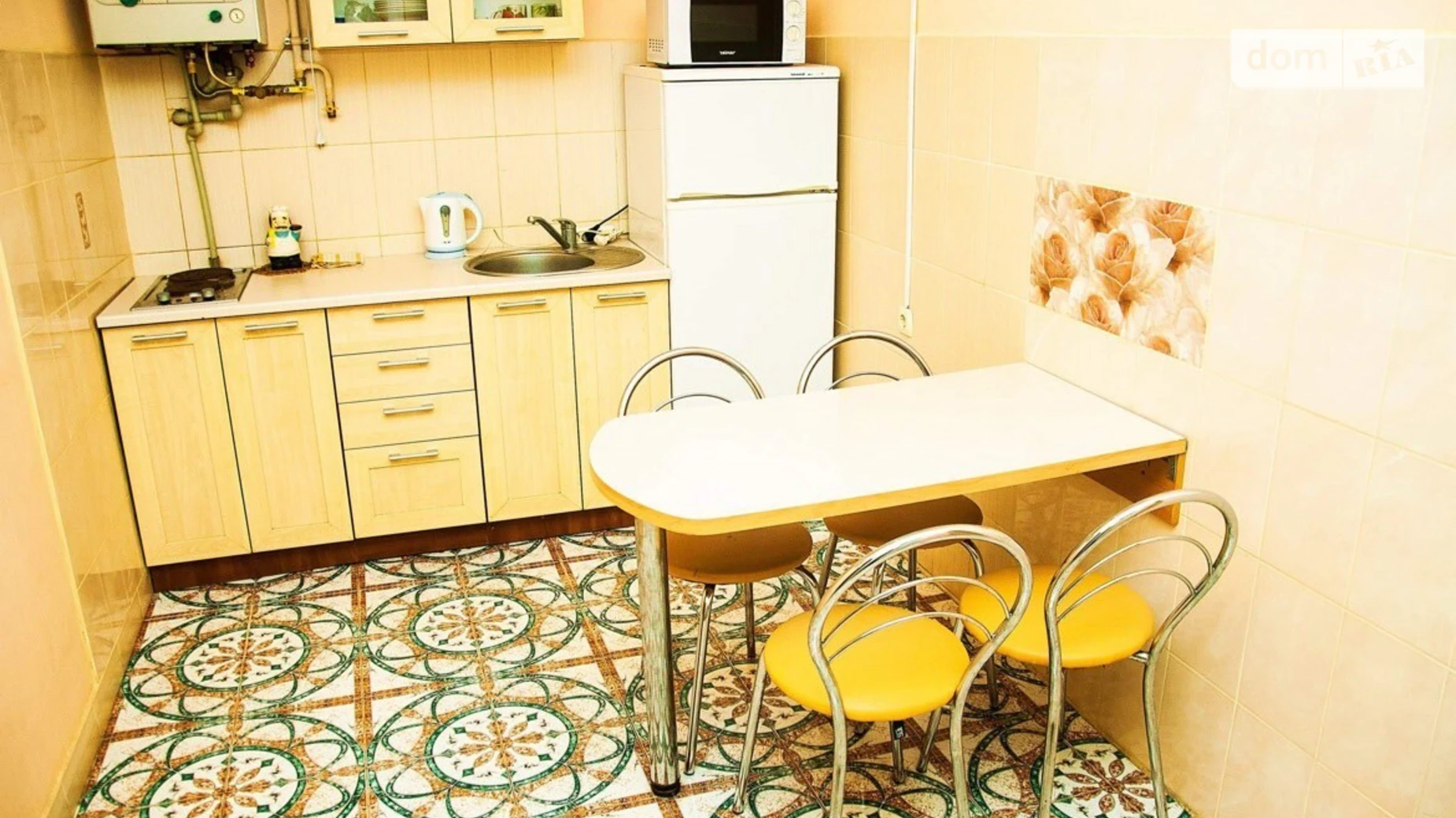 Сдается в аренду 1-комнатная квартира 30 кв. м в Львове, ул. Руставели Шота, 16 - фото 2