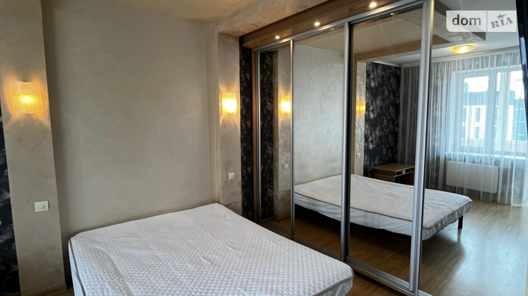 1-комнатная квартира 51 кв. м в Луцке, ул. Ровенская - фото 5