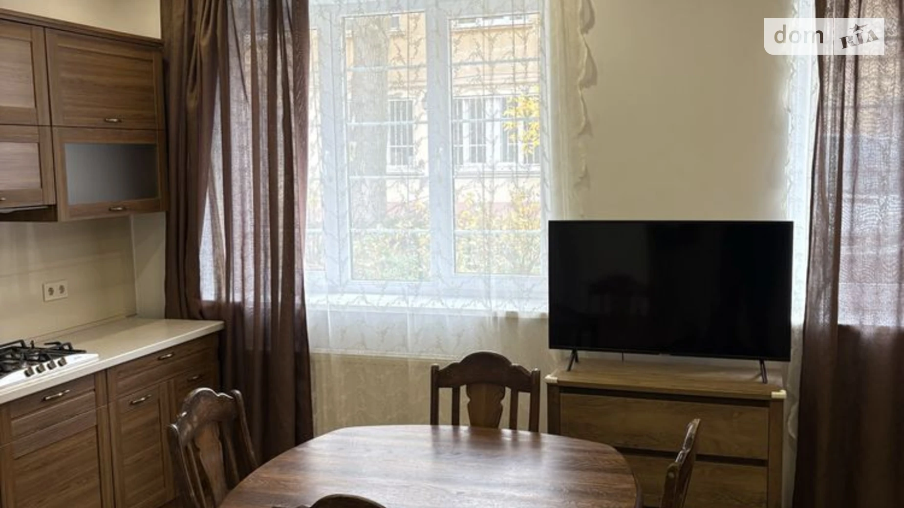 Сдается в аренду 1-комнатная квартира 44.5 кв. м в Львове, ул. Пекарская, 13 - фото 3