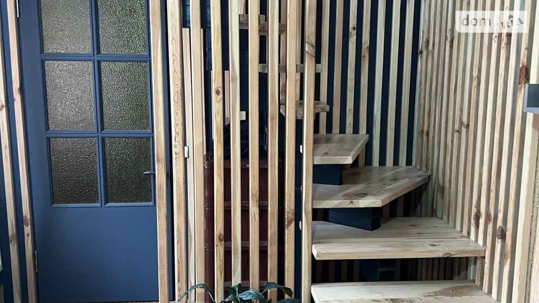 Продается дом на 2 этажа 140 кв. м с террасой, цена: 60000 $ - фото 2